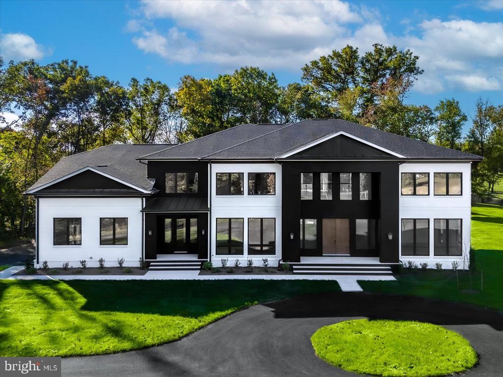 4616 Fairfax Manor Court, Chantilly, Virginia, 20151, United States, 4 Bedrooms Bedrooms, ,6 BathroomsBathrooms,Residential,For Sale,4616 Fairfax Manor Court,1430207