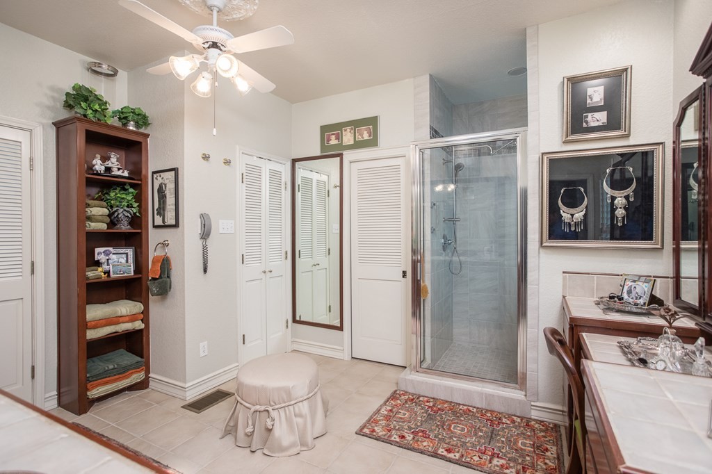 144 Shermans Mill Dr S, Ingram, Texas, 78025, United States, 3 Bedrooms Bedrooms, ,4 BathroomsBathrooms,Residential,For Sale,144 Shermans Mill Dr S,1290118