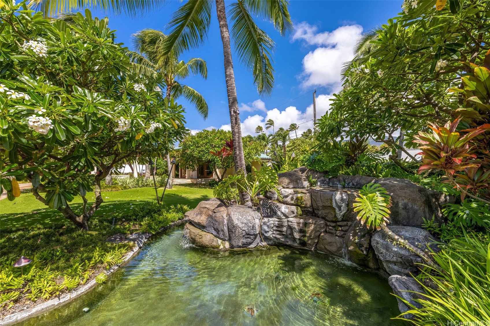 Honolulu, Hawaii, 96825, United States, 6 Bedrooms Bedrooms, ,8 BathroomsBathrooms,Residential,For Sale,1900933
