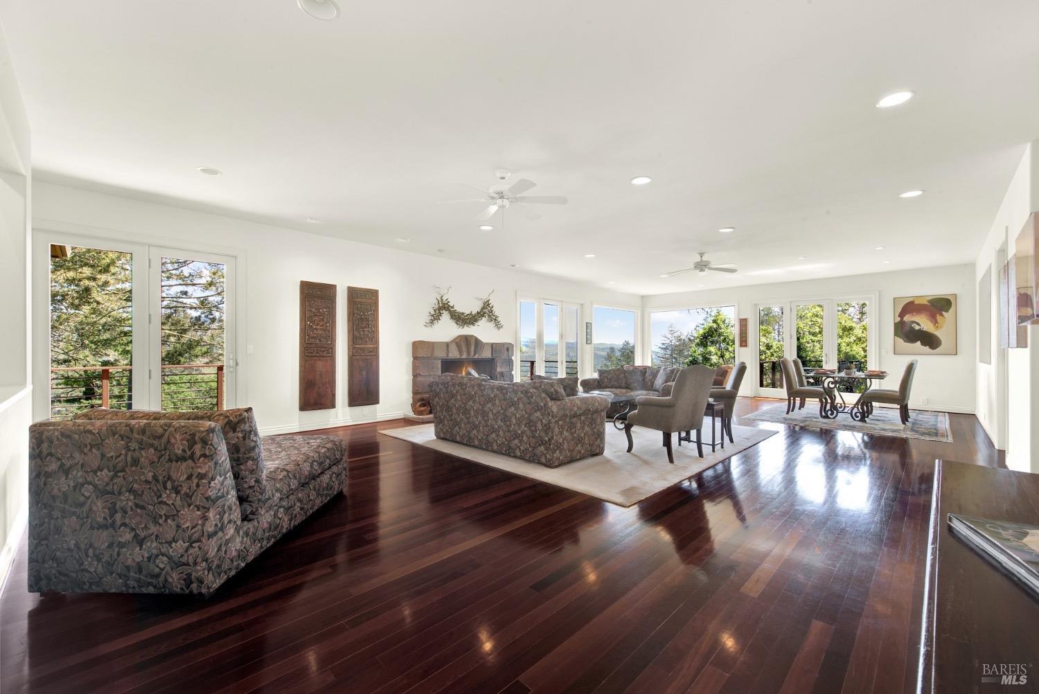 Napa, California, 94574, United States, 4 Bedrooms Bedrooms, ,5 BathroomsBathrooms,Residential,For Sale,1784164