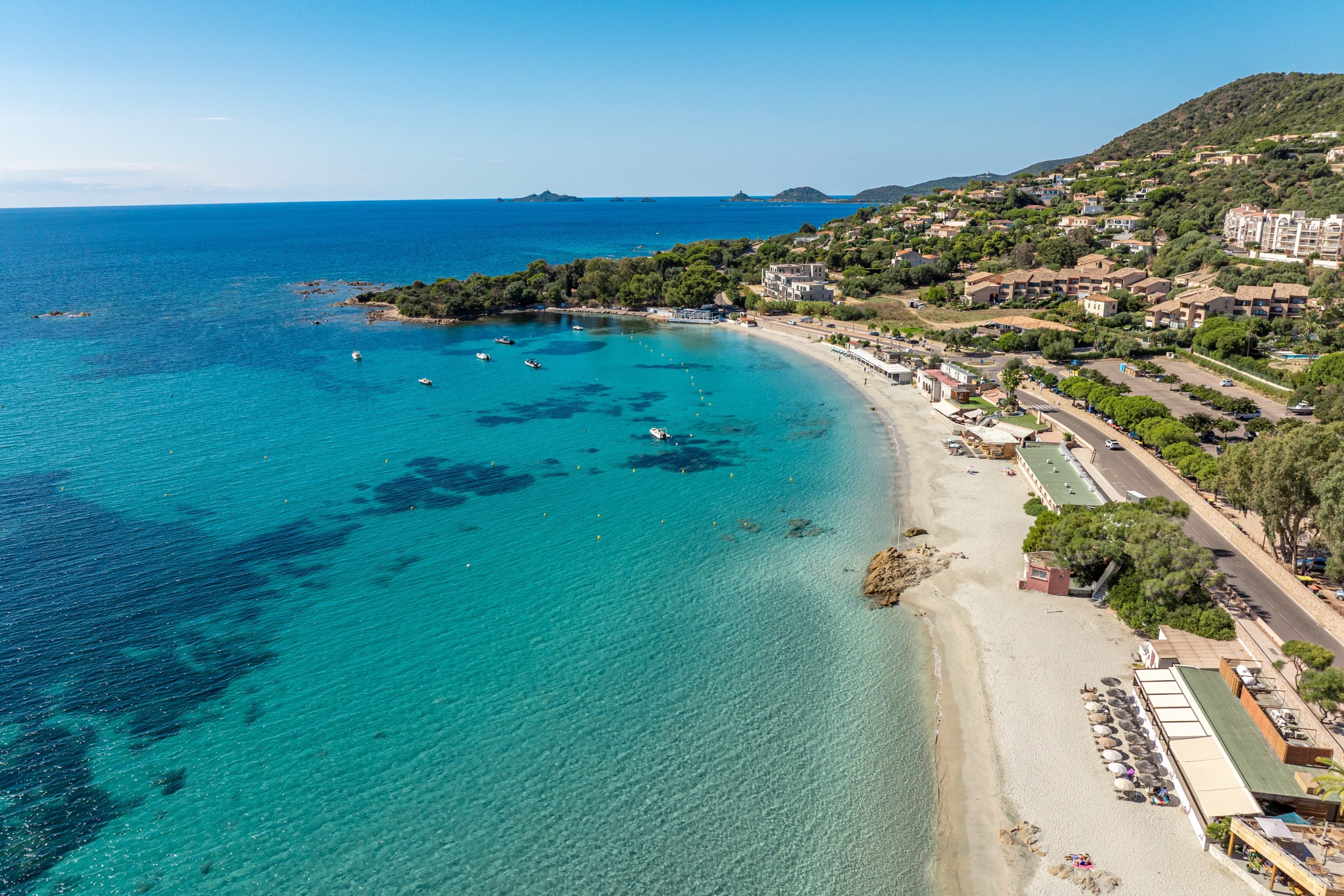  For sale : Luxury apartment, terrace, and panoramic sea view - Route des Iles S… - 物件實景