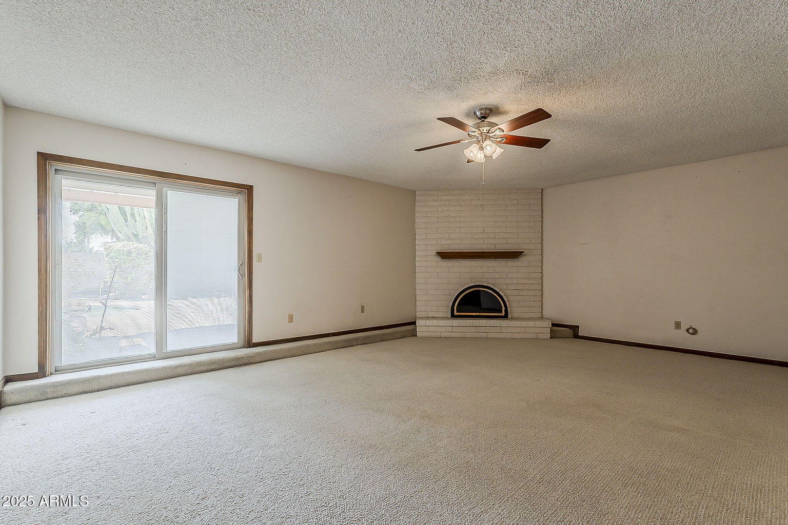 Scottsdale, Arizona, 85258, United States, 4 Bedrooms Bedrooms, ,2 BathroomsBathrooms,Residential,For Sale,1916336