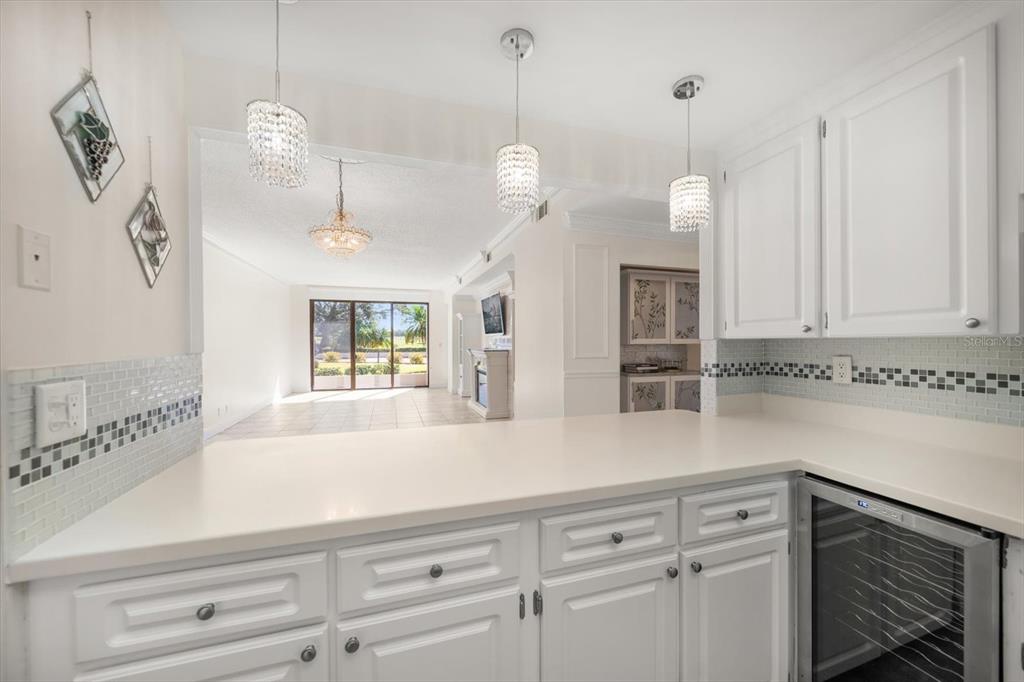 Belleair, Florida, 33756, United States, 2 Bedrooms Bedrooms, ,2 BathroomsBathrooms,Residential,For Sale,1993557