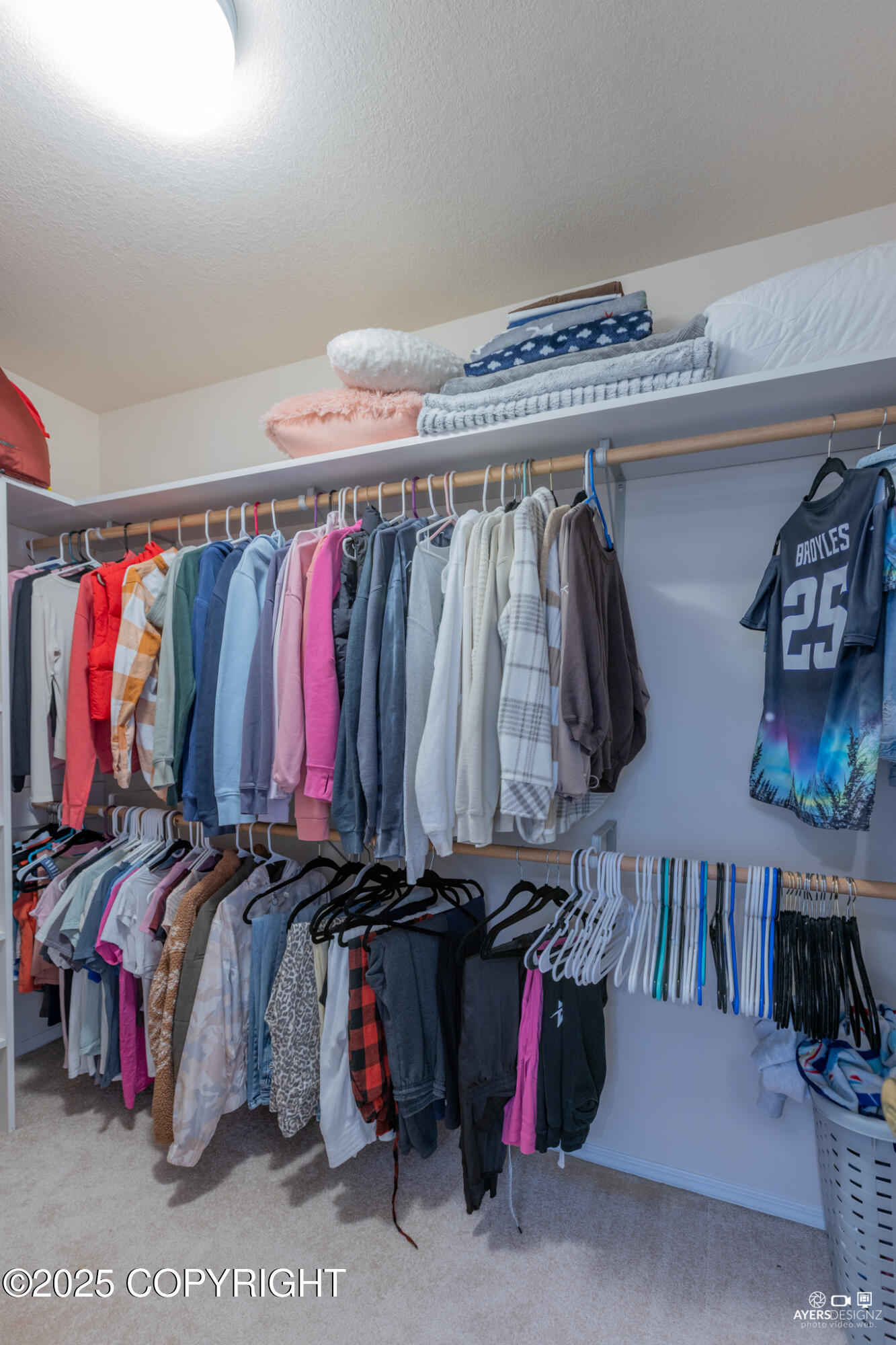 Soldotna, Alaska, 99669, United States, 4 Bedrooms Bedrooms, ,3 BathroomsBathrooms,Residential,For Sale,1981702