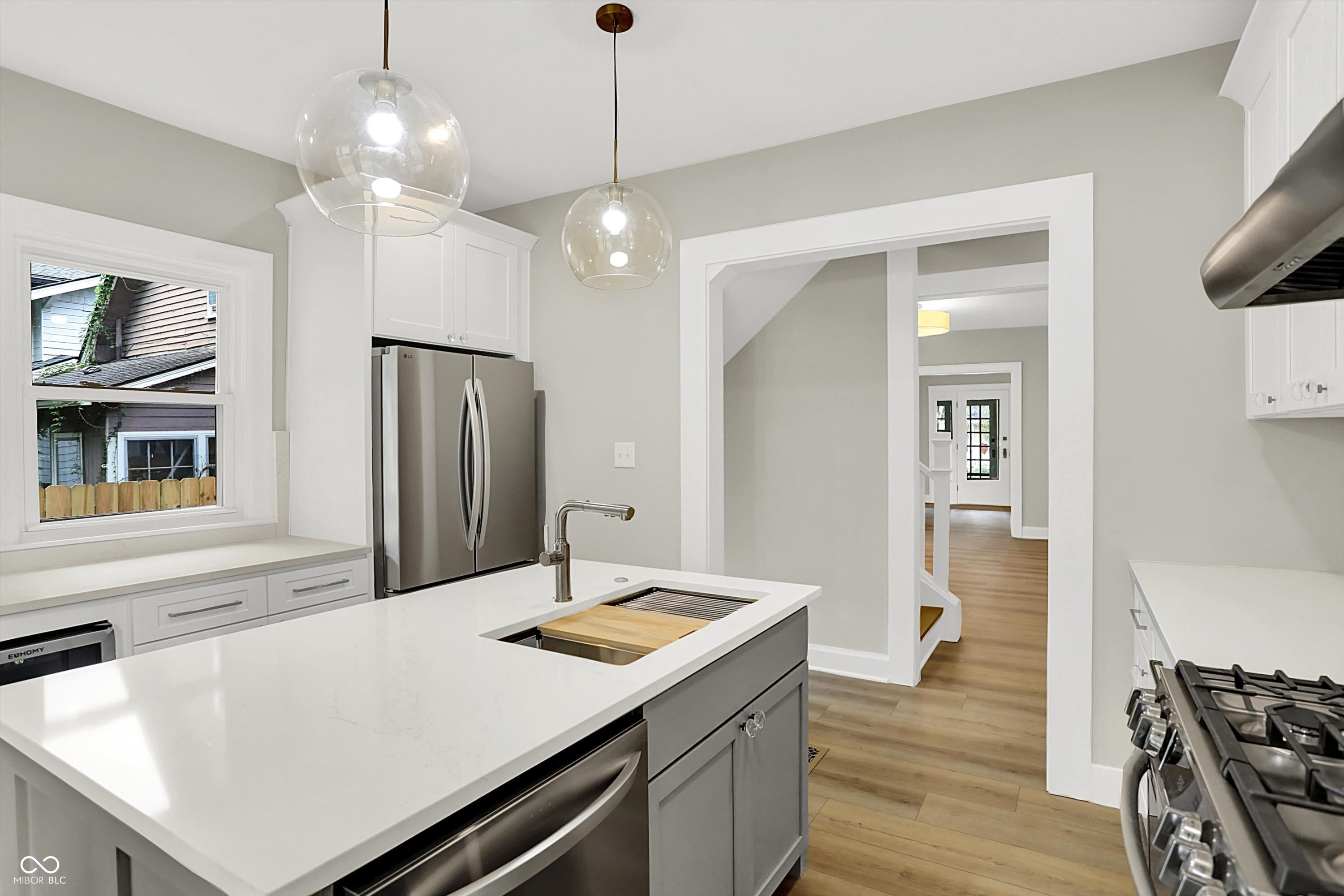 Indianapolis, Indiana, 46205, United States, 3 Bedrooms Bedrooms, ,3 BathroomsBathrooms,Residential,For Sale,1982816