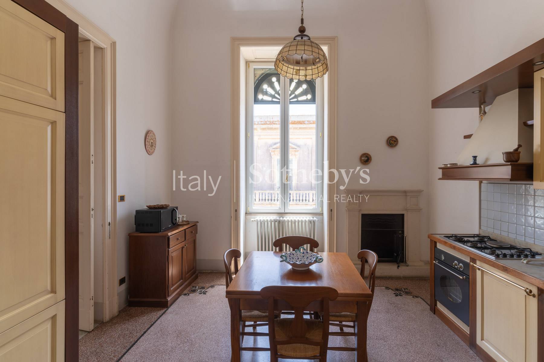  Prestigious historic palace in the heart of the historic town center. - 物件實景