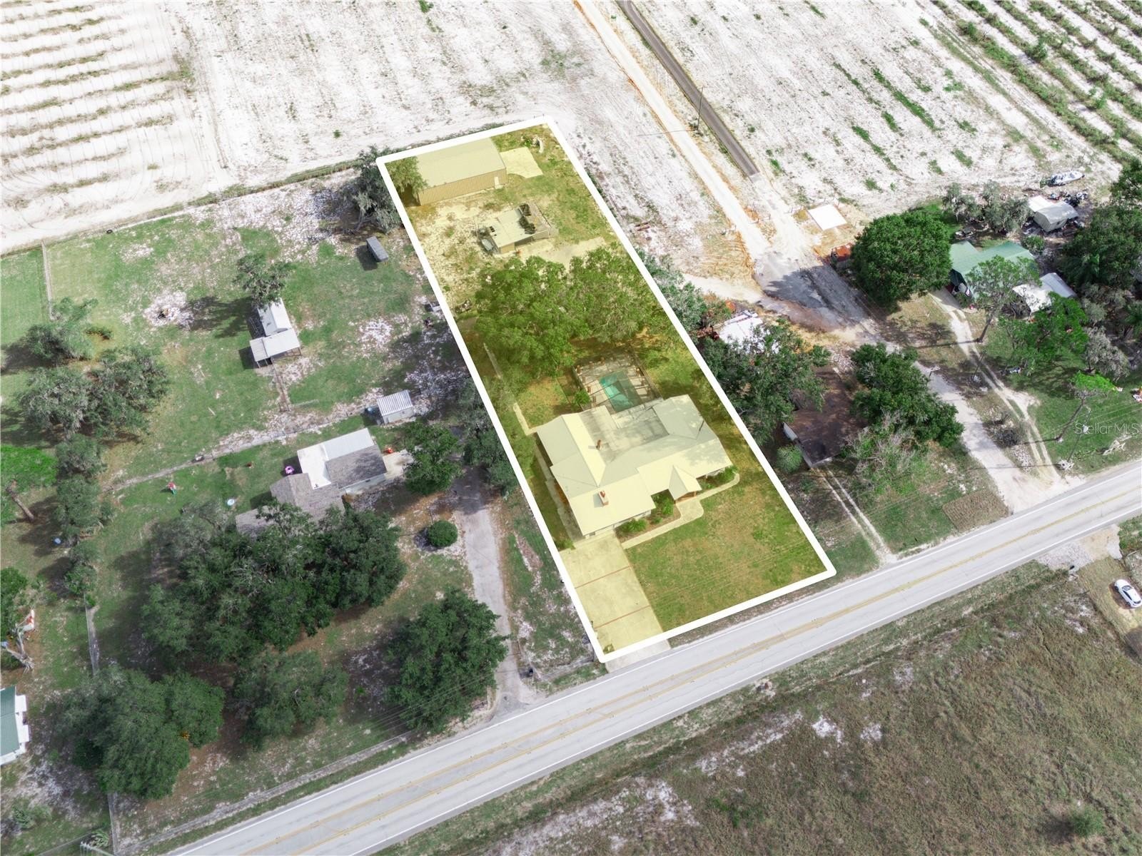 FROSTPROOF, Florida, 33843, United States, 6 Bedrooms Bedrooms, ,3 BathroomsBathrooms,Residential,For Sale,2006124