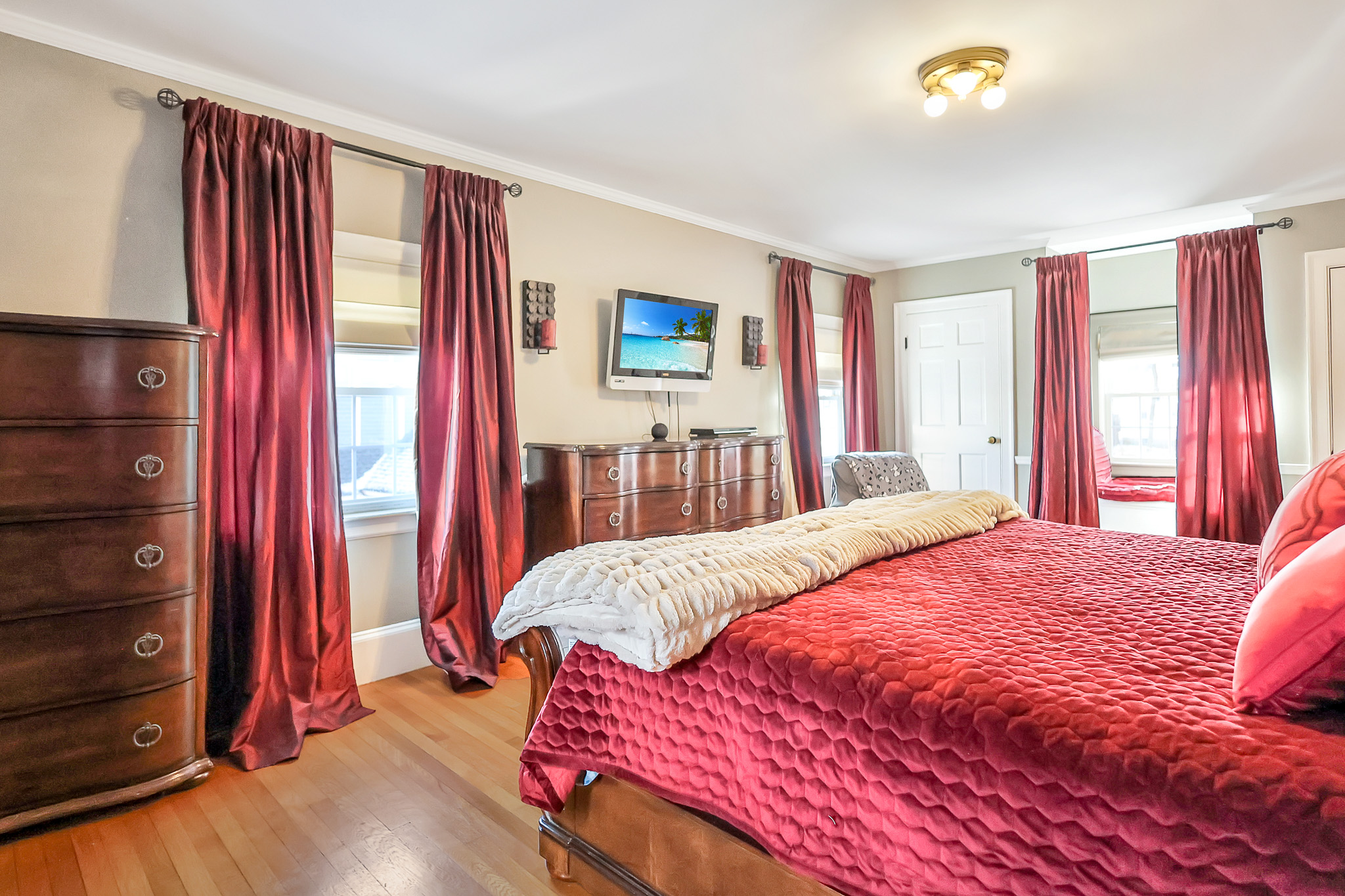 Lawrence, Massachusetts, 01841, United States, 3 Bedrooms Bedrooms, ,2 BathroomsBathrooms,Residential,For Sale,2005790