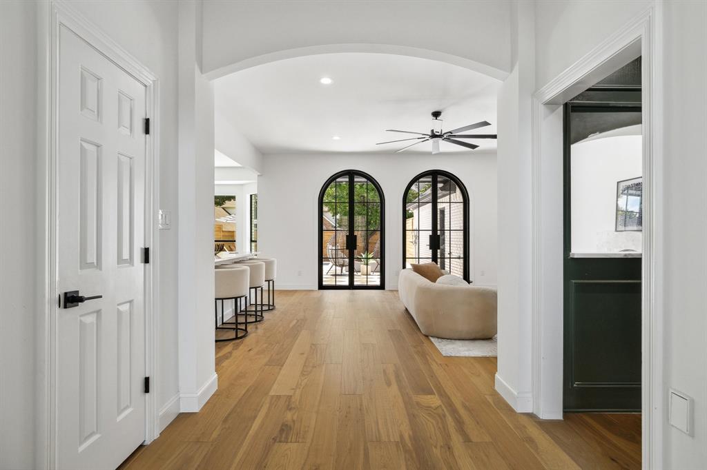 Dallas, Texas, 75287, United States, 5 Bedrooms Bedrooms, ,5 BathroomsBathrooms,Residential,For Sale,2003139