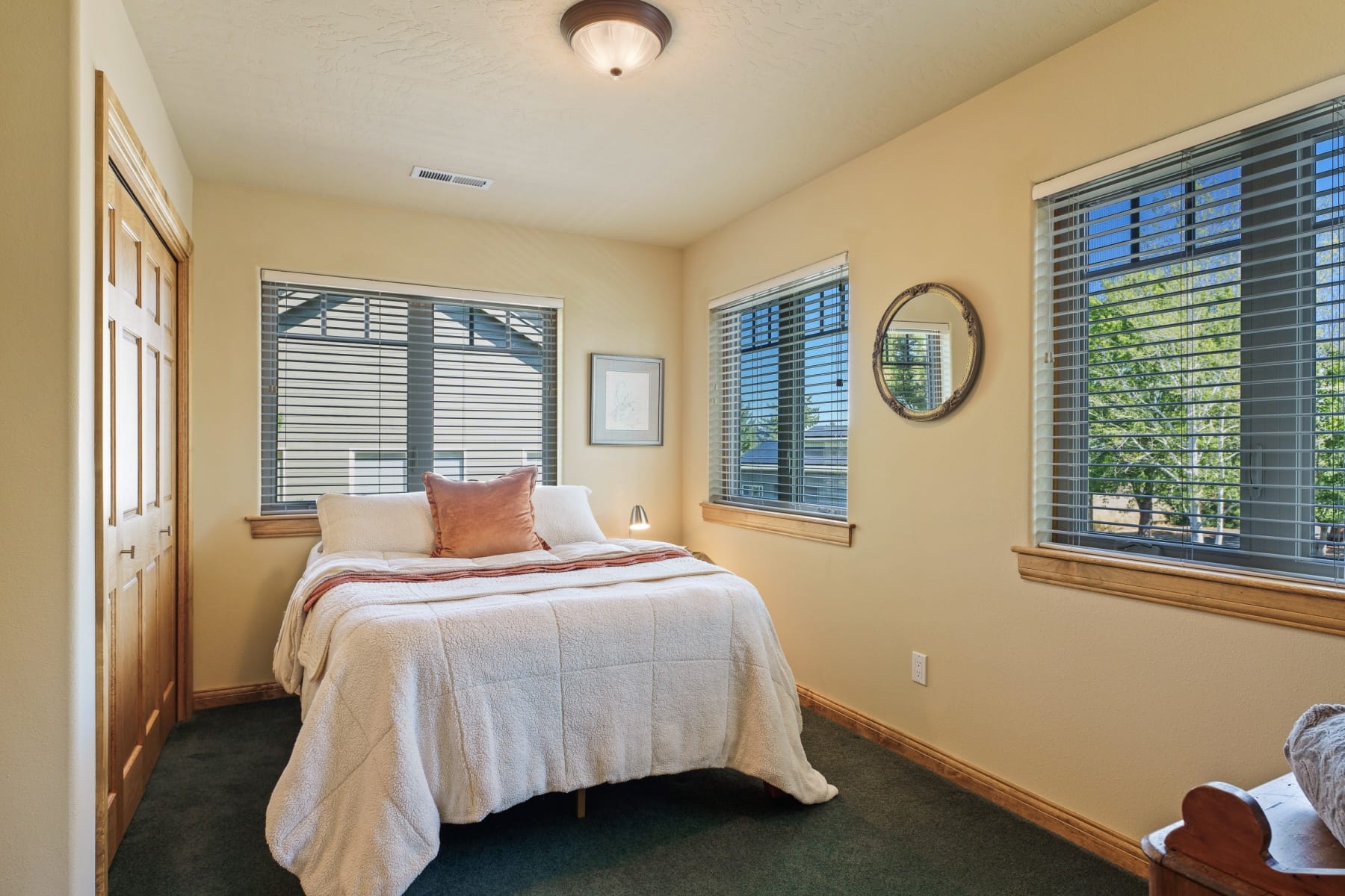  6755 SW Mount Bachelor Drive Powell Butte, OR 97753 - 物件實景