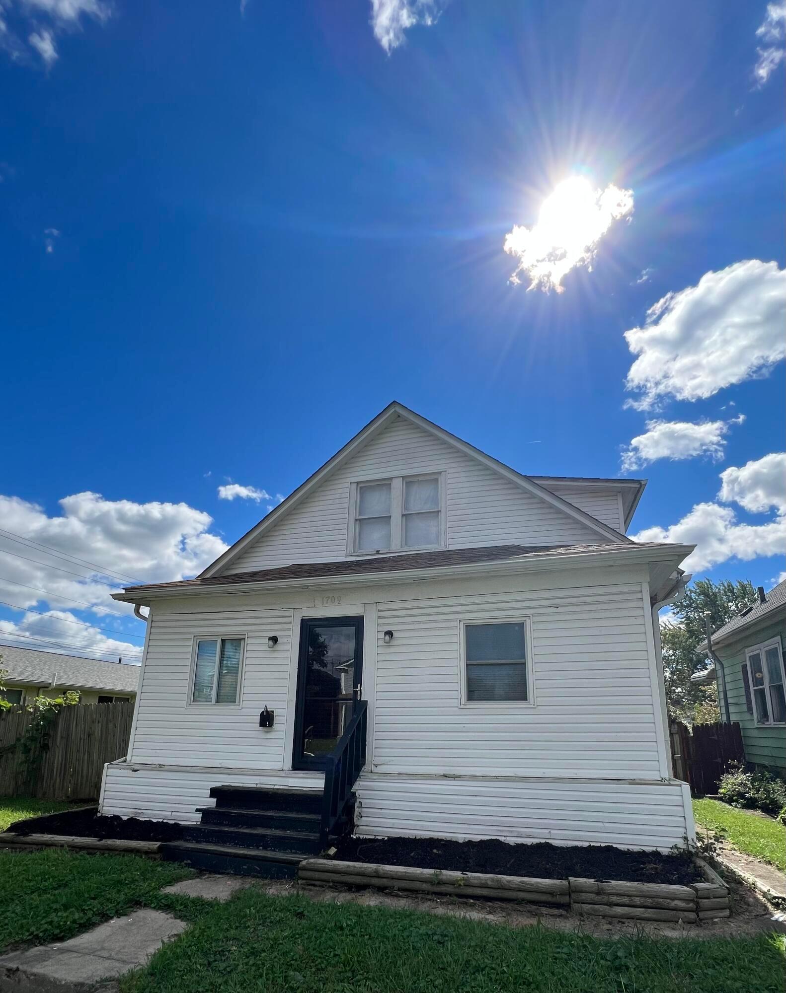 Weber Rd, Columbus, OH 43211