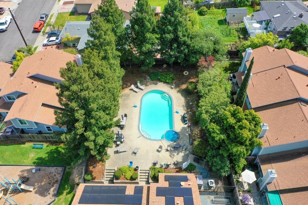 Hayward, California, 94541, United States, 2 Bedrooms Bedrooms, ,2 BathroomsBathrooms,Residential,For Sale,2012744