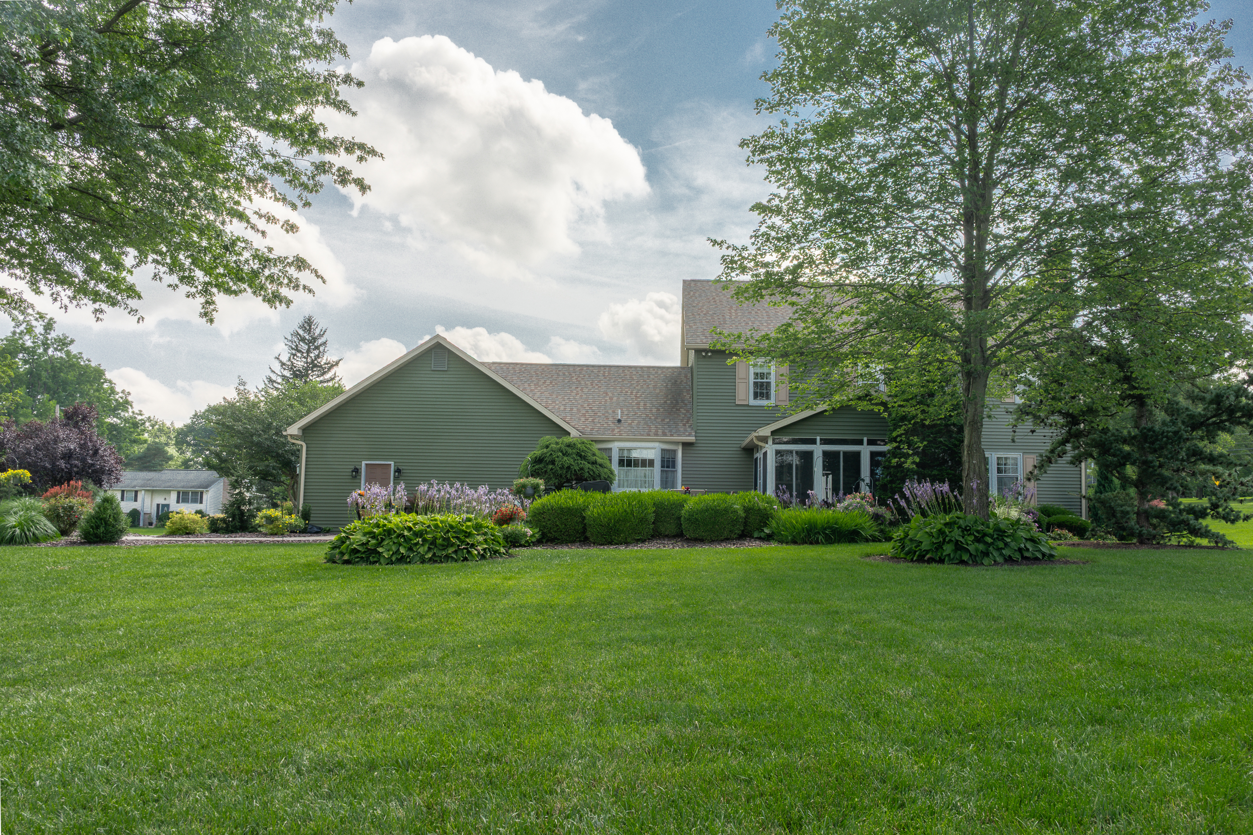 Muncy, Pennsylvania, 17756, United States, 4 Bedrooms Bedrooms, ,3 BathroomsBathrooms,Residential,For Sale,1979648