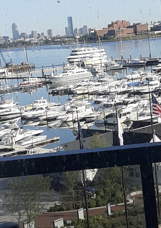 Quincy, Massachusetts, 02171, United States, 2 Bedrooms Bedrooms, ,2 BathroomsBathrooms,Residential,For Sale,1976883