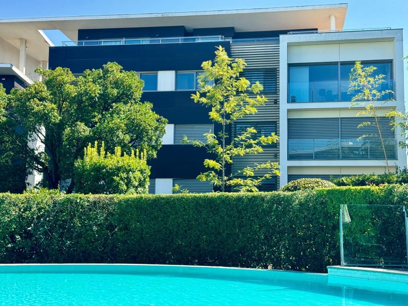 Rua de Melo e Sousa, Cascais, Cascais e Estoril, 2765-253, PT, 3 Bedrooms Bedrooms, ,4 BathroomsBathrooms,Residential,For Sale,Rua de Melo e Sousa,1441295
