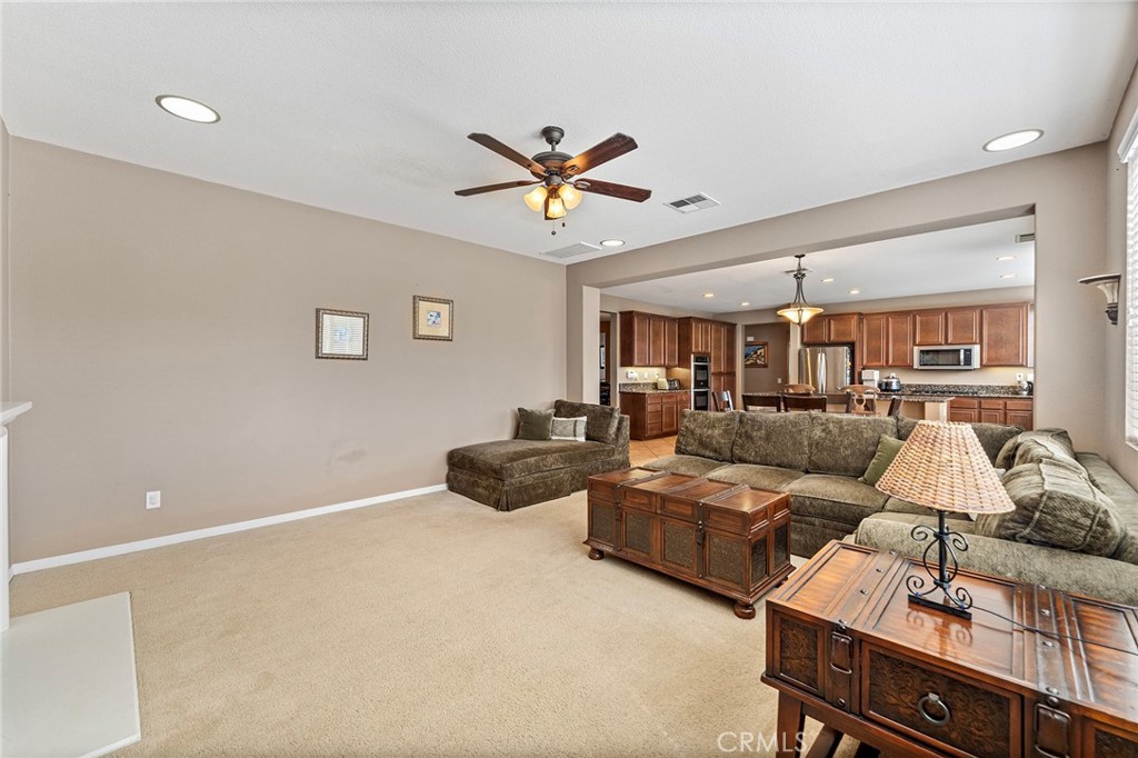 Eastvale, California, 92880, United States, 5 Bedrooms Bedrooms, ,3 BathroomsBathrooms,Residential,For Sale,1930903