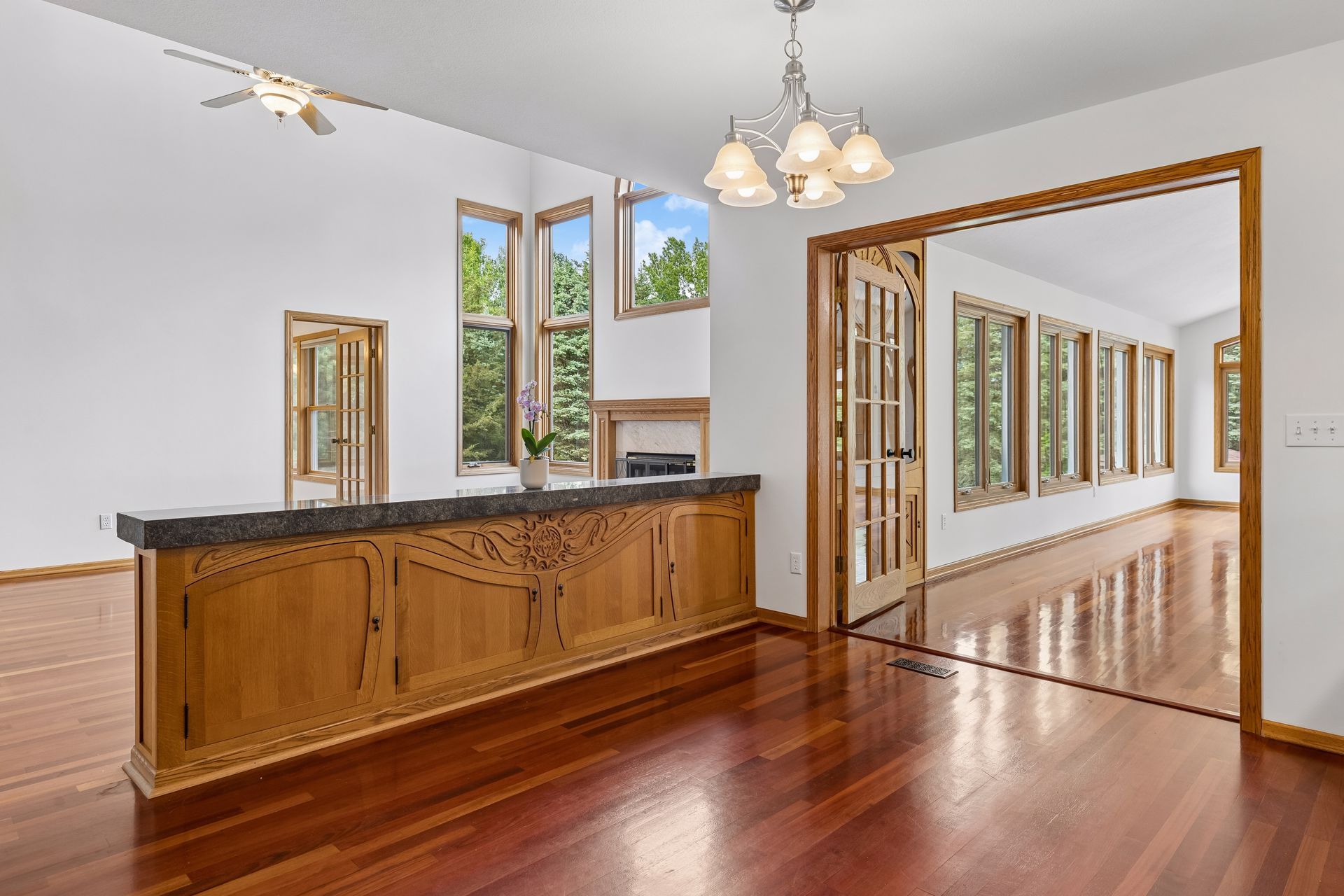  Elegant Acreage Estate with Exceptional Lifestyle Amenities - 物件實景