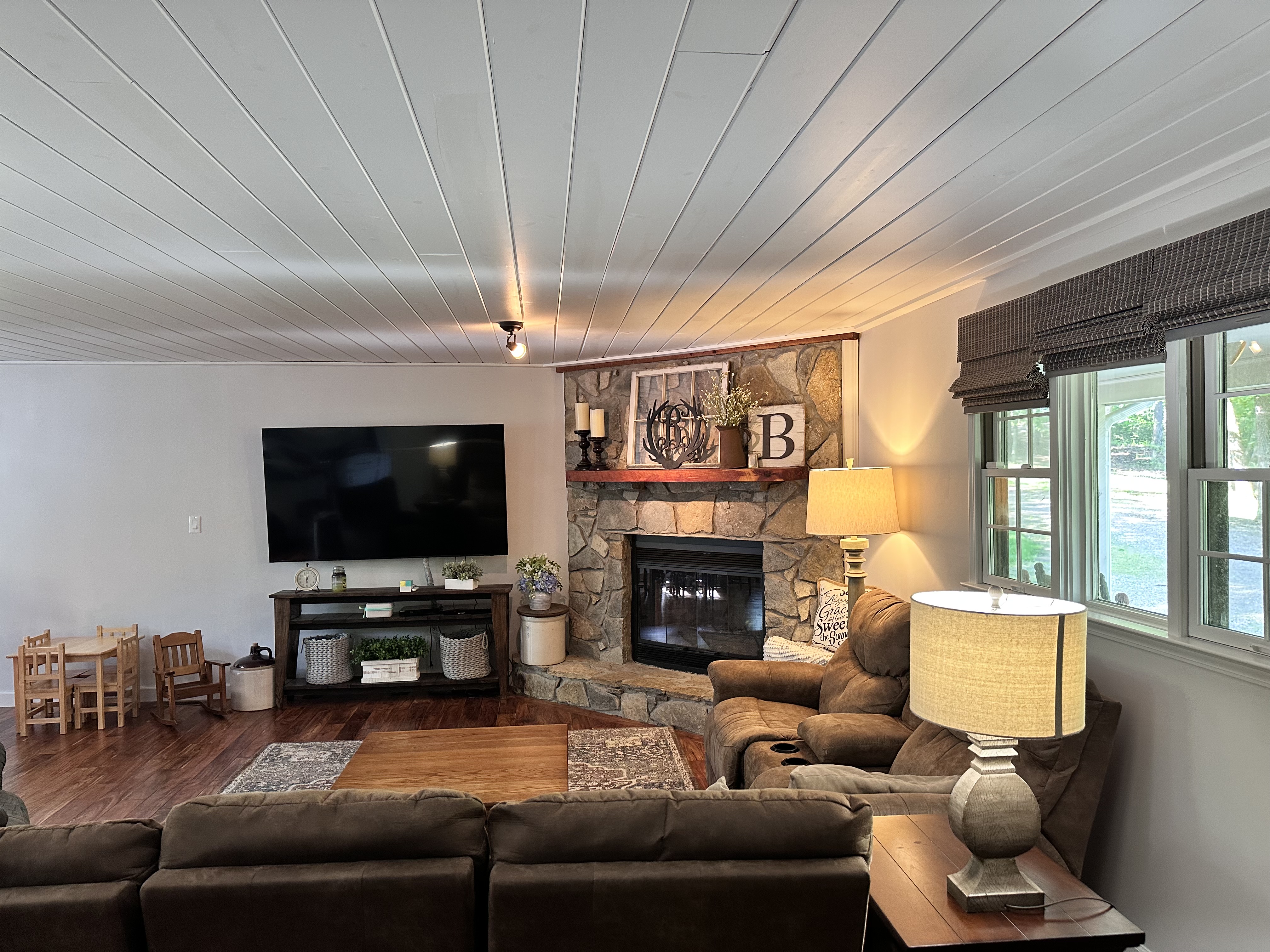 Shepherdsville, Kentucky, 40165, United States, 3 Bedrooms Bedrooms, ,2 BathroomsBathrooms,Residential,For Sale,1944660
