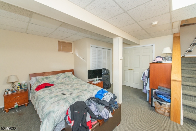 Clifton City, New Jersey, 07013, United States, 5 Bedrooms Bedrooms, ,4 BathroomsBathrooms,Residential,For Sale,2002178