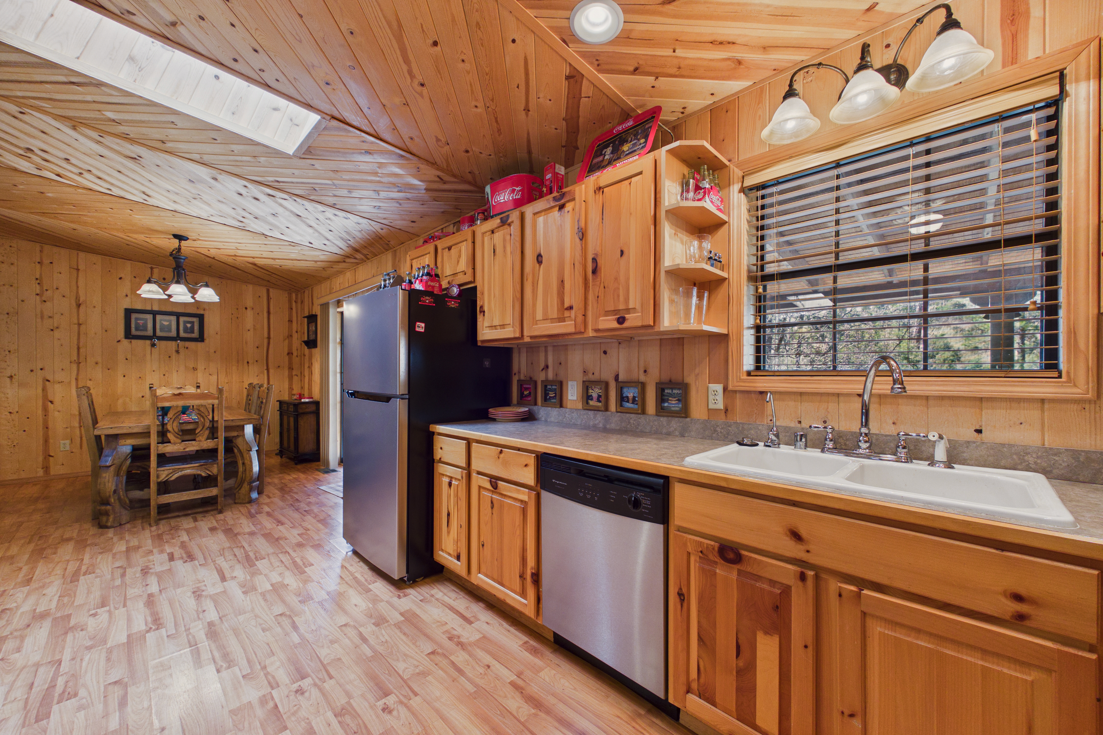 Alto, New Mexico, 88312, United States, 3 Bedrooms Bedrooms, ,2 BathroomsBathrooms,Residential,For Sale,2044418
