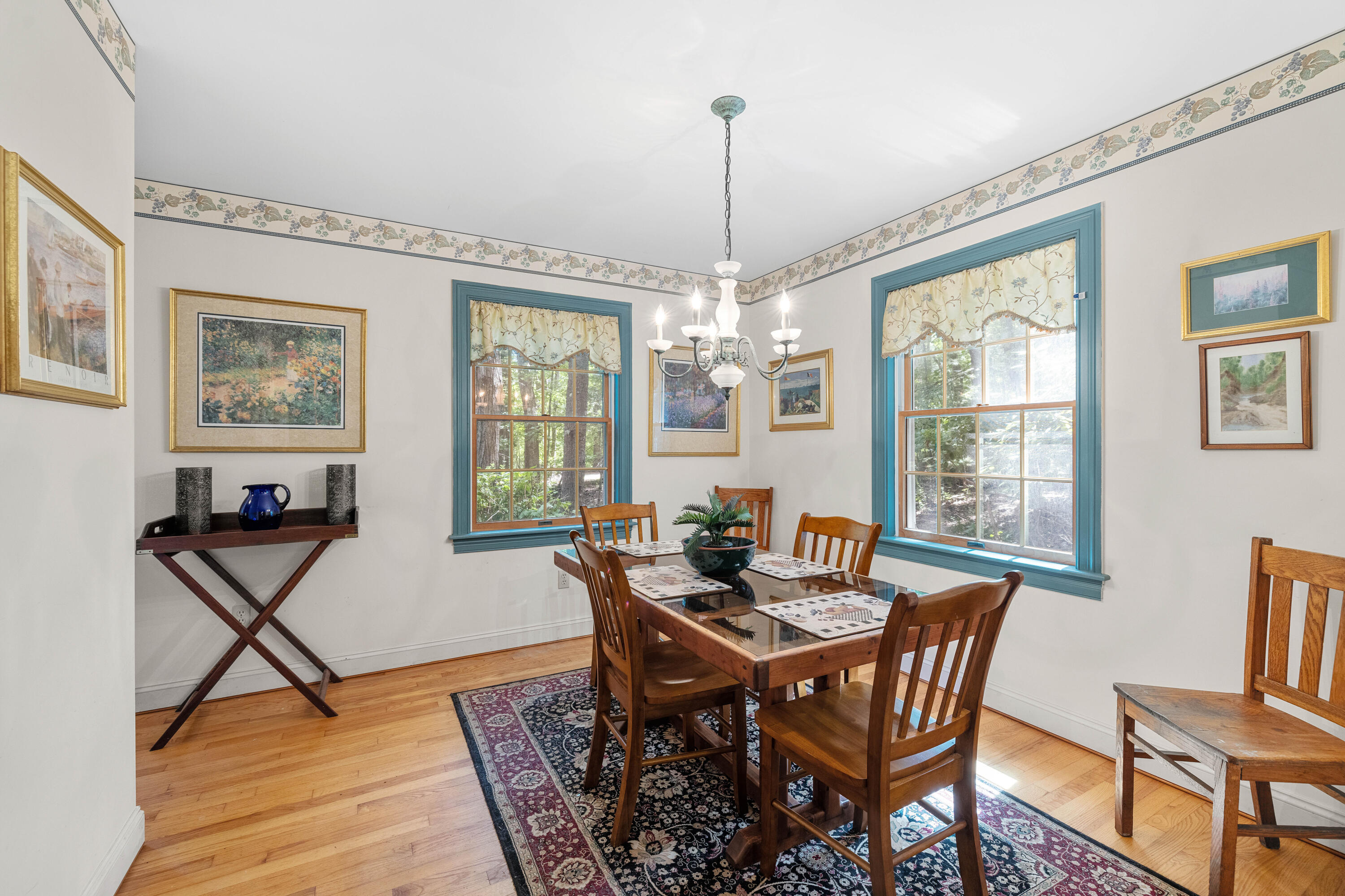 Ogunquit, Maine, 03907, United States, 2 Bedrooms Bedrooms, ,2 BathroomsBathrooms,Residential,For Sale,1885422