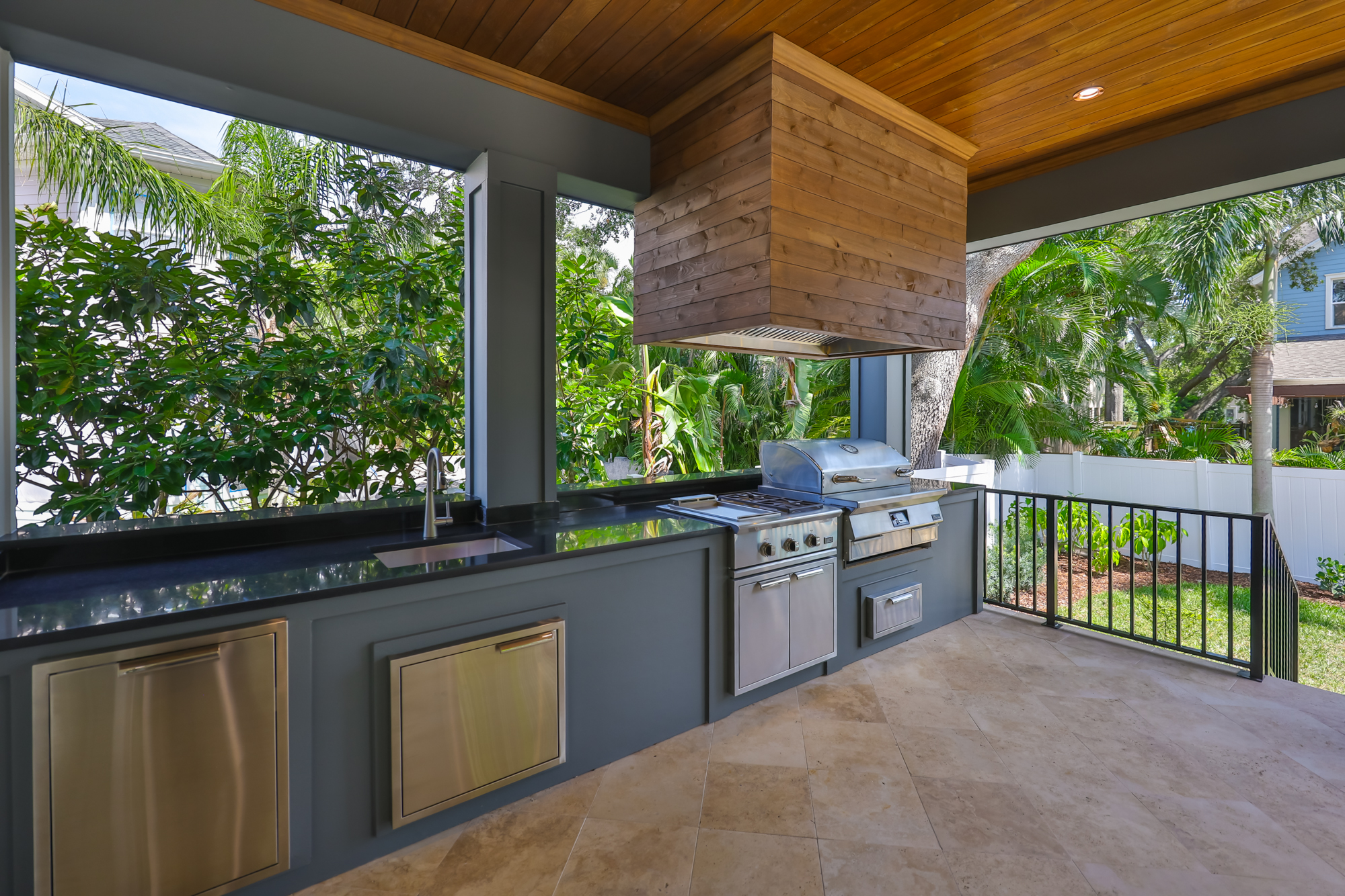 Tampa, Florida, 33629, United States, 5 Bedrooms Bedrooms, ,6 BathroomsBathrooms,Residential,For Sale,1974483