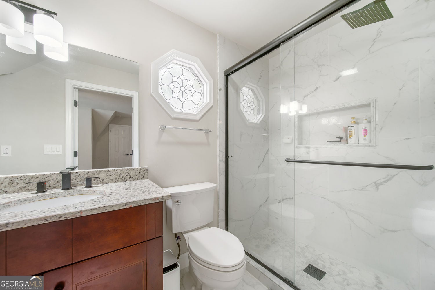 Atlanta, Georgia, 30350, United States, 8 Bedrooms Bedrooms, ,6 BathroomsBathrooms,Residential,For Sale,1992514