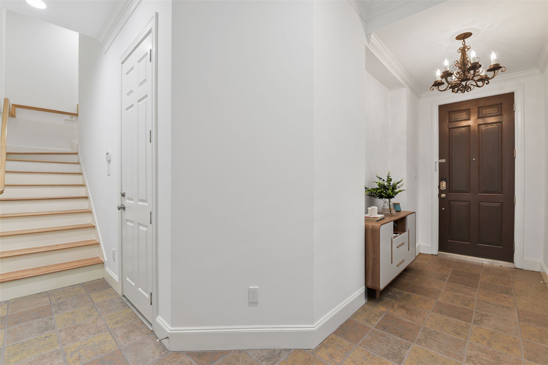 Houston, Texas, 77019, United States, 3 Bedrooms Bedrooms, ,4 BathroomsBathrooms,Residential,For Sale,1984299