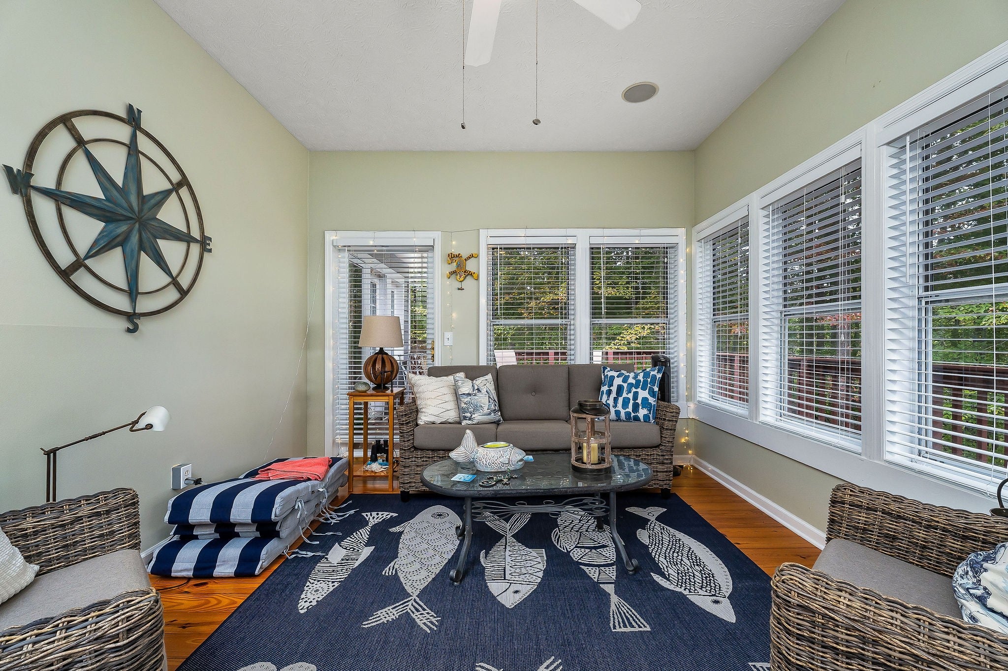 Smithville, Tennessee, 37166, United States, 3 Bedrooms Bedrooms, ,3 BathroomsBathrooms,Residential,For Sale,2006614