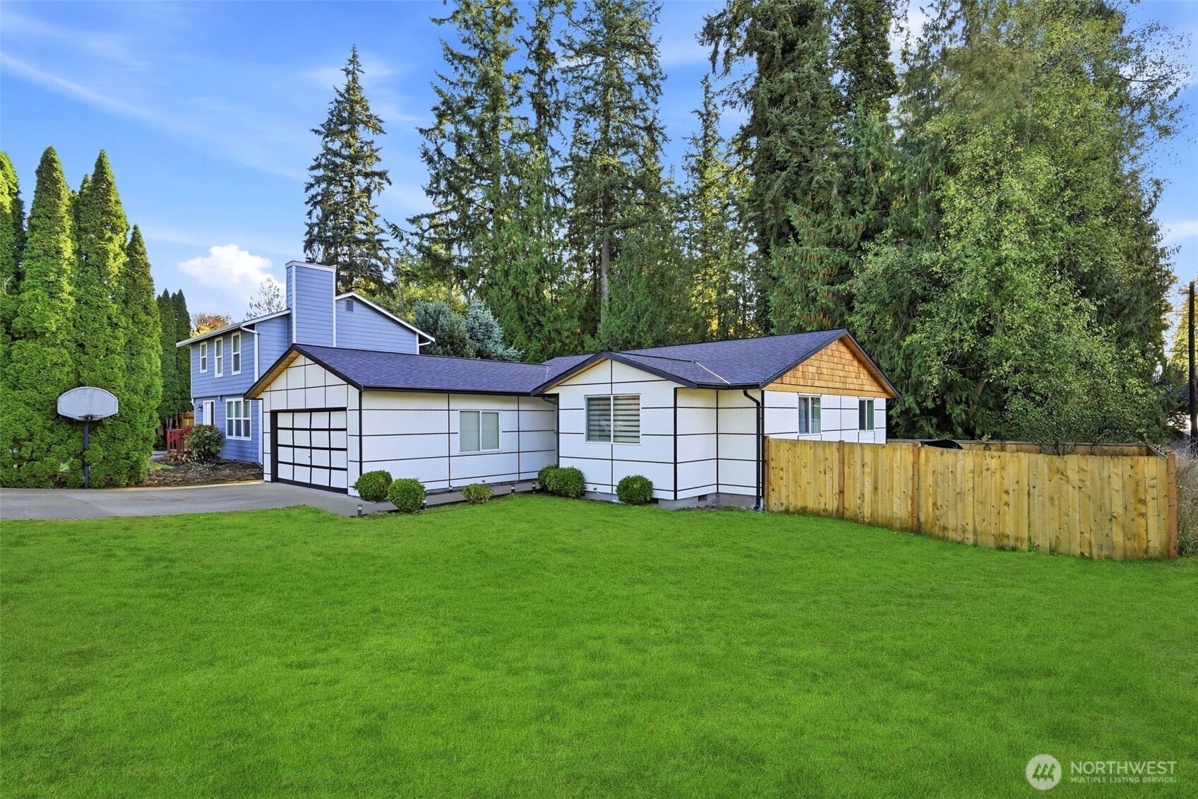 Marysville, Washington, 98271, United States, 3 Bedrooms Bedrooms, ,2 BathroomsBathrooms,Residential,For Sale,1987644