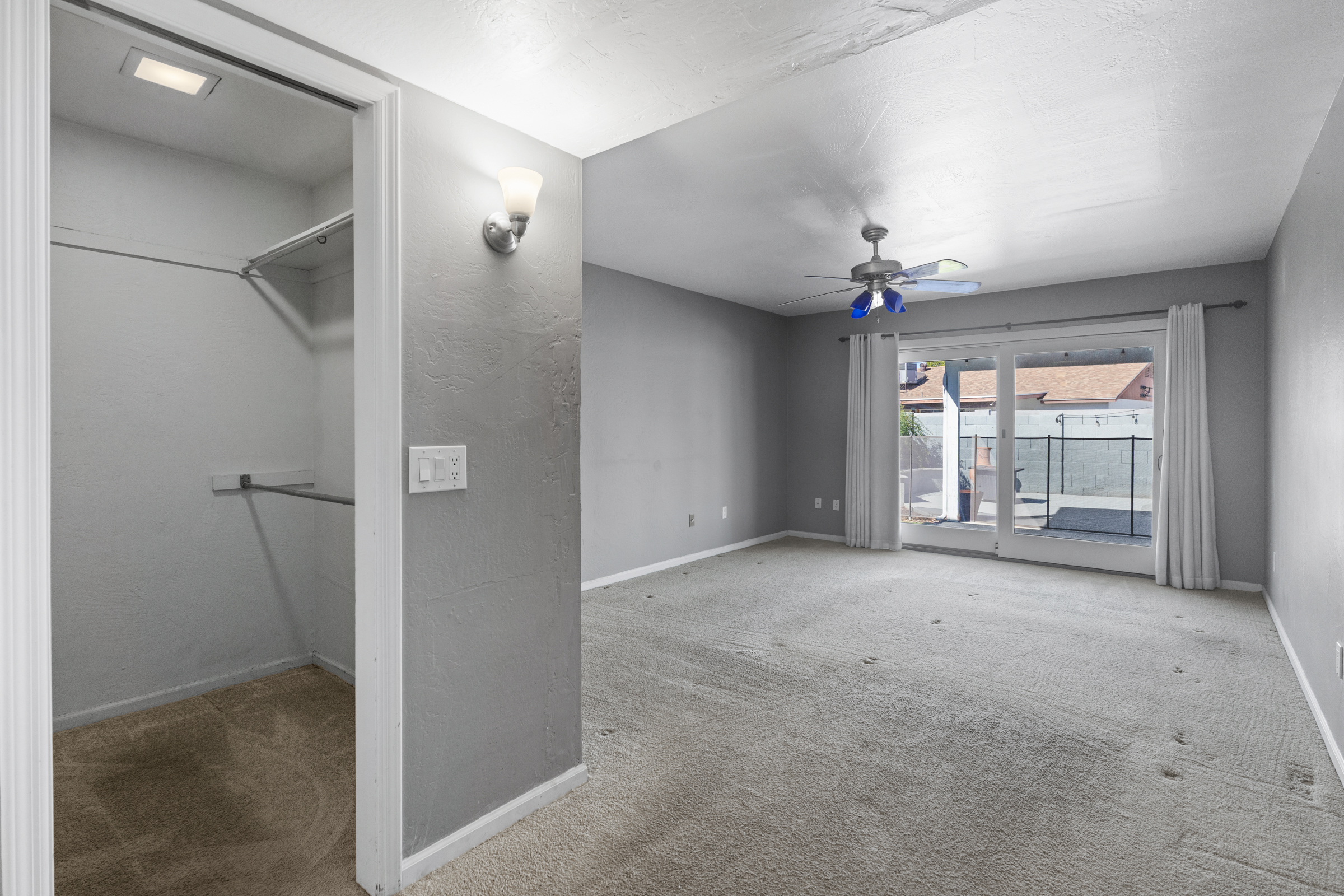 Tempe, Arizona, 85283, United States, 4 Bedrooms Bedrooms, ,2 BathroomsBathrooms,Residential,For Sale,1976655