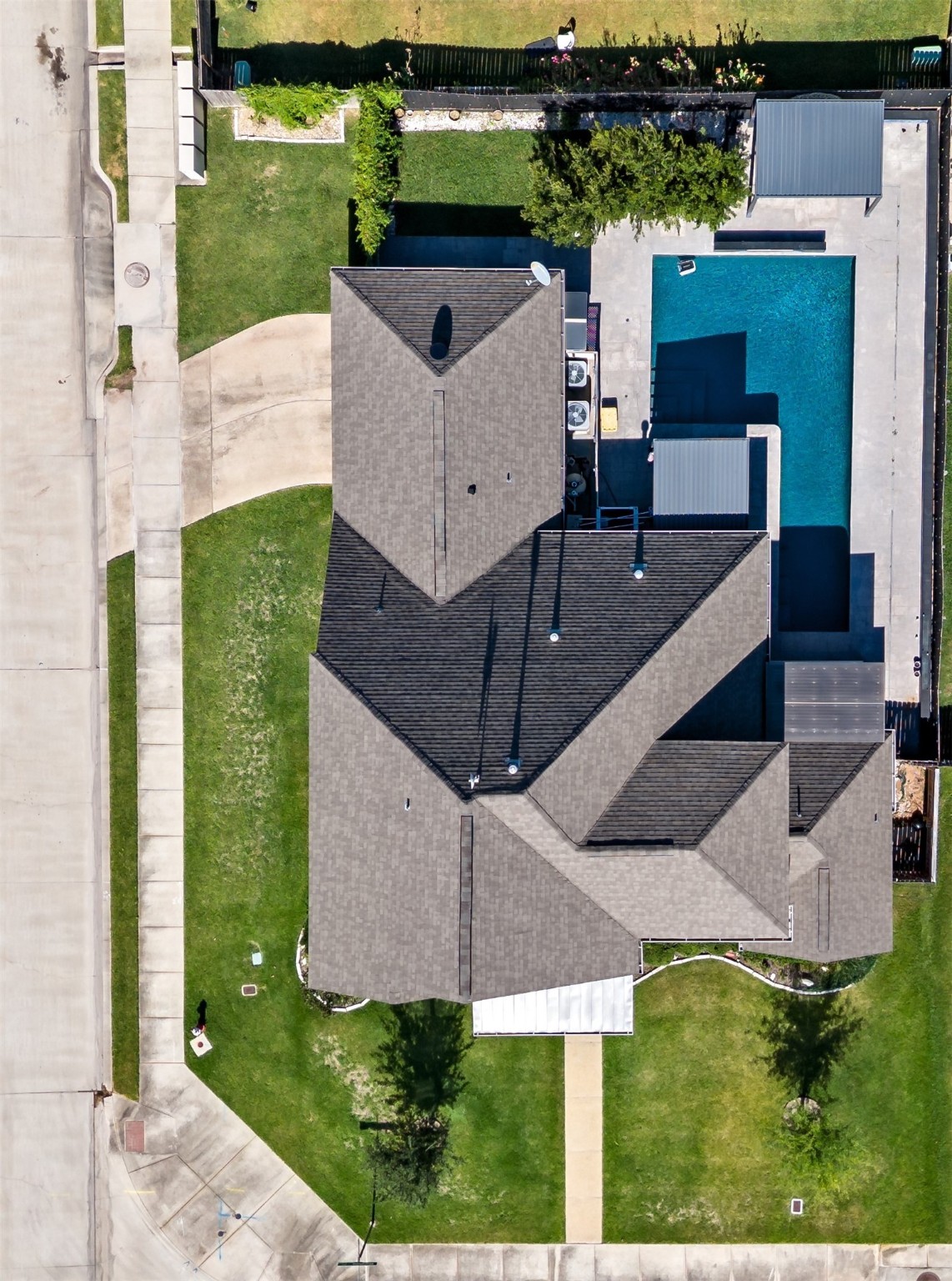 College Station, Texas, 77845, United States, 4 Bedrooms Bedrooms, ,3 BathroomsBathrooms,Residential,For Sale,1994441