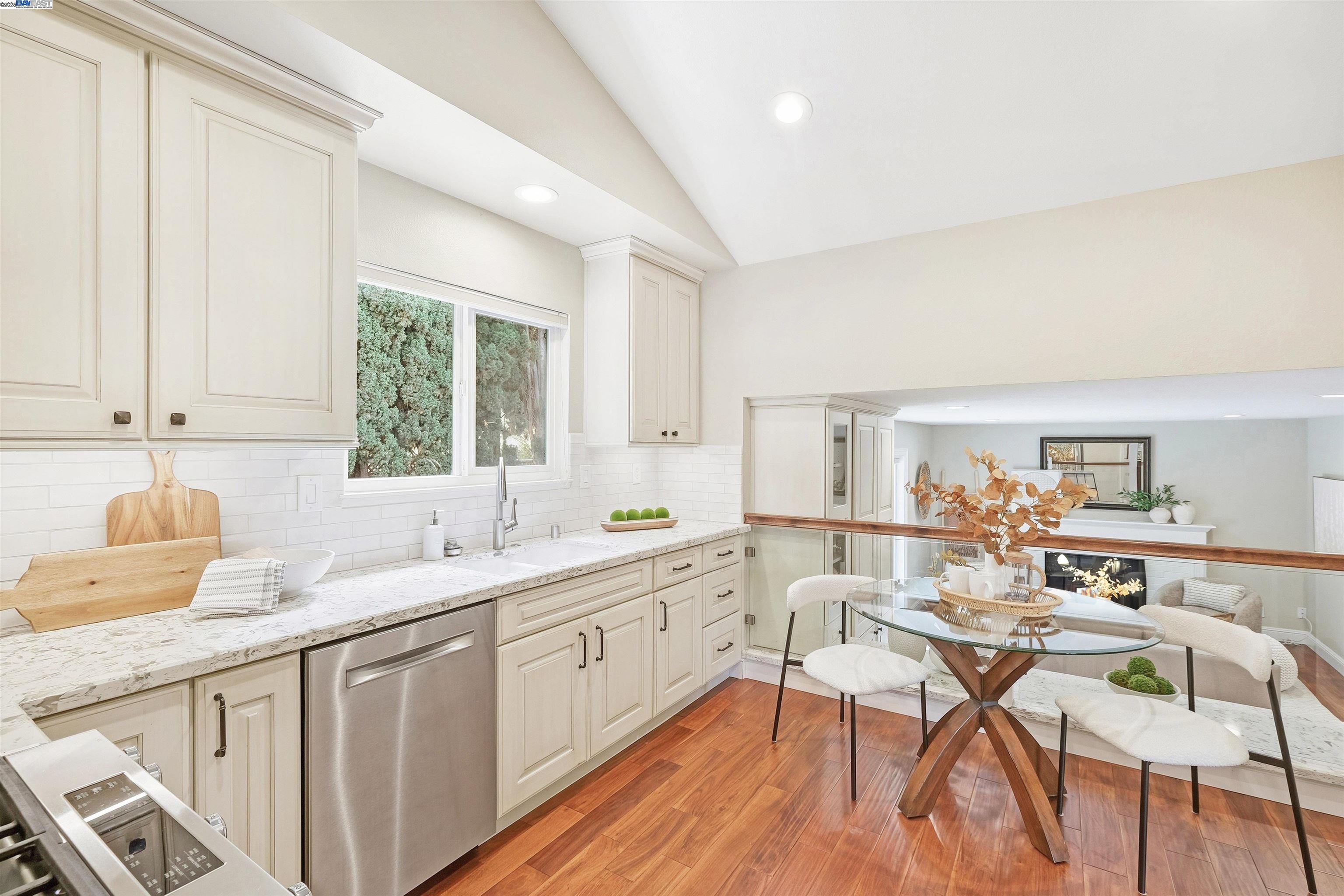 Fremont, California, 94536, United States, 4 Bedrooms Bedrooms, ,2 BathroomsBathrooms,Residential,For Sale,1990968