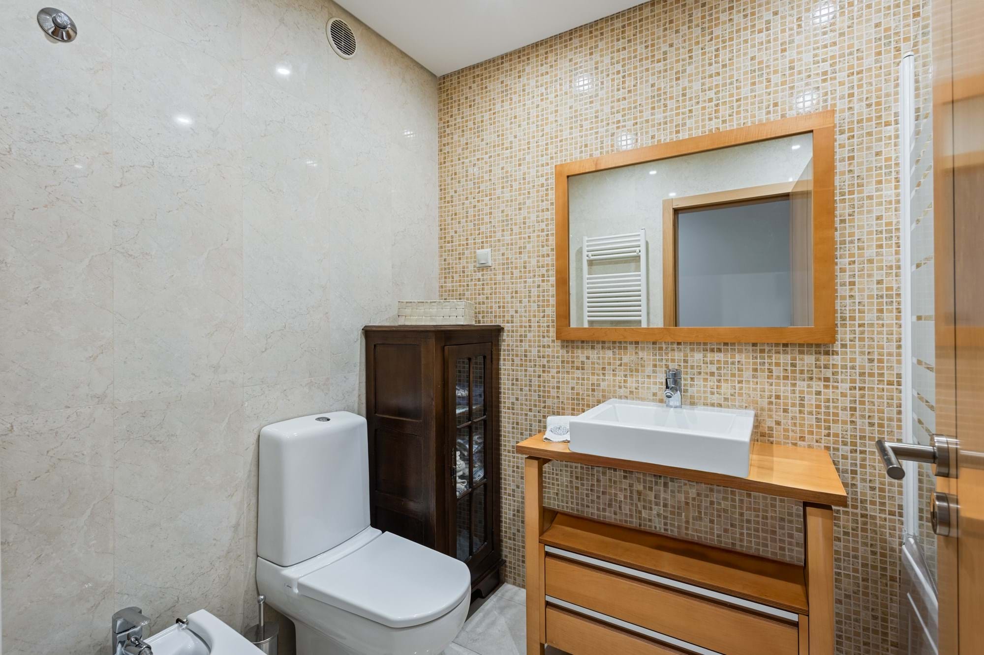 Vila Franca de Xira, Lisbon, 2615-399, PT, 3 Bedrooms Bedrooms, ,2 BathroomsBathrooms,Residential,For Sale,1999815