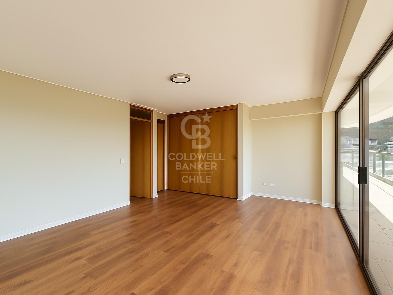 Viña Del Mar, Chile, 4 Bedrooms Bedrooms, ,4 BathroomsBathrooms,Residential,For Sale,1954964