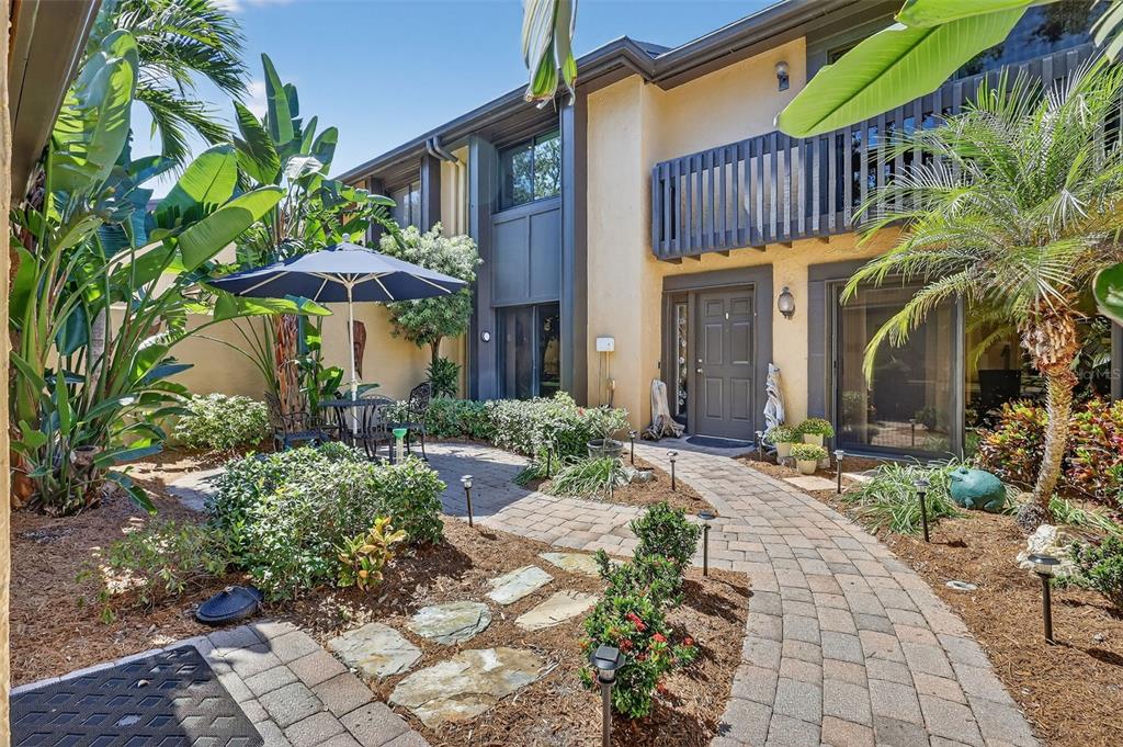 Largo, Florida, 33774, United States, 3 Bedrooms Bedrooms, ,3 BathroomsBathrooms,Residential,For Sale,1965170