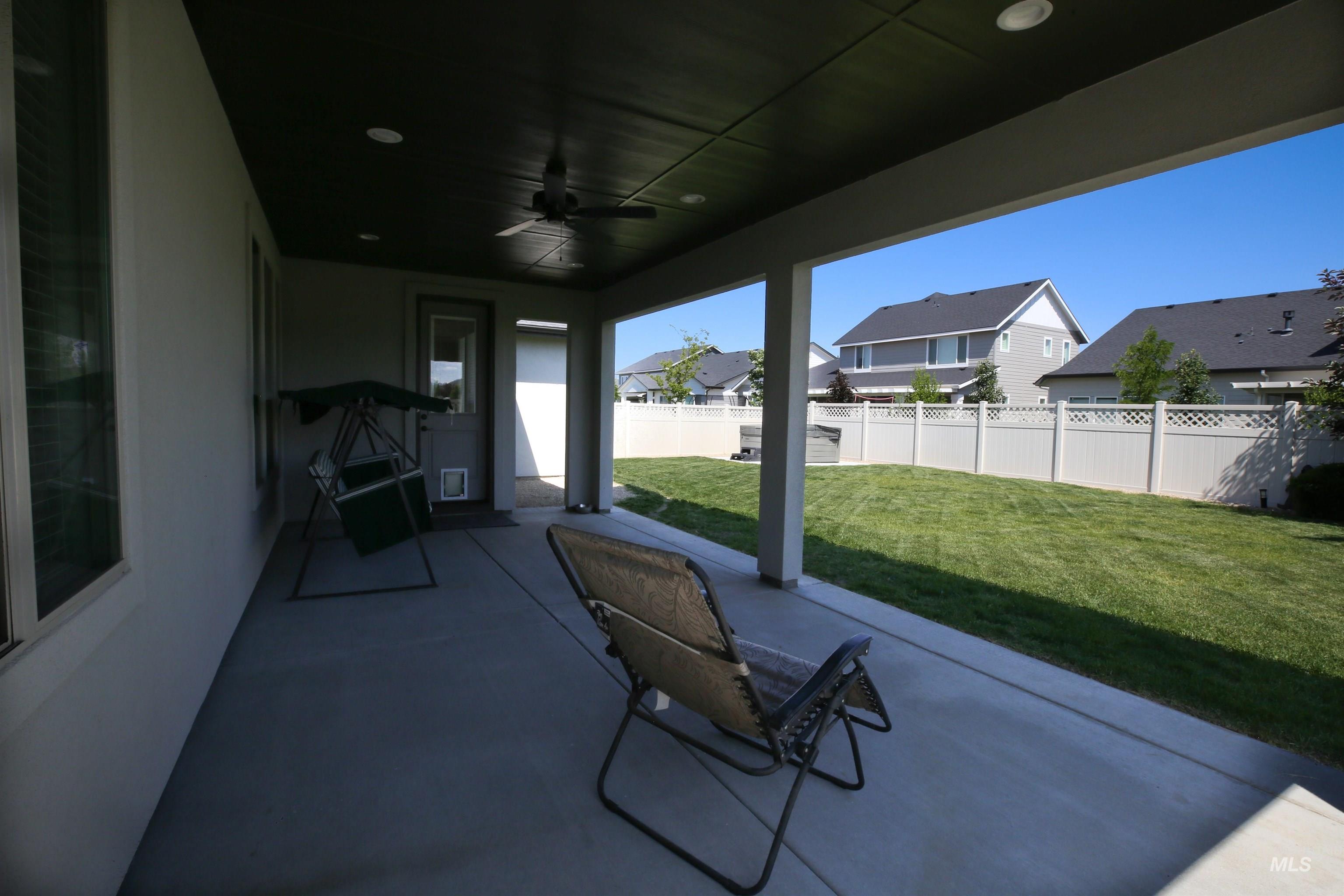 Meridian, Idaho, 83646, United States, 3 Bedrooms Bedrooms, ,2 BathroomsBathrooms,Residential,For Sale,1960582