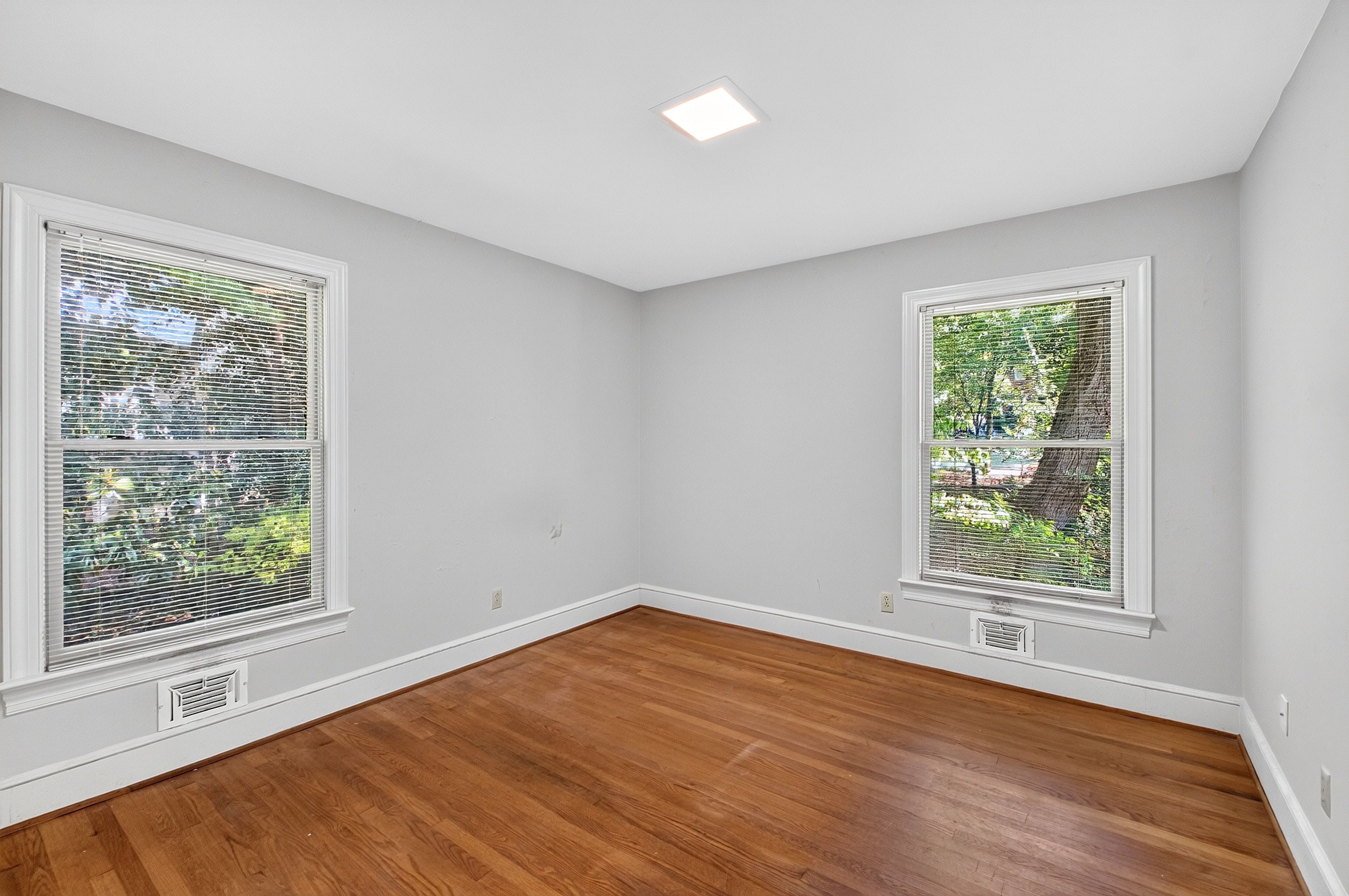  3705 Stonehaven Drive, Raleigh, NC 27609 - 物件實景