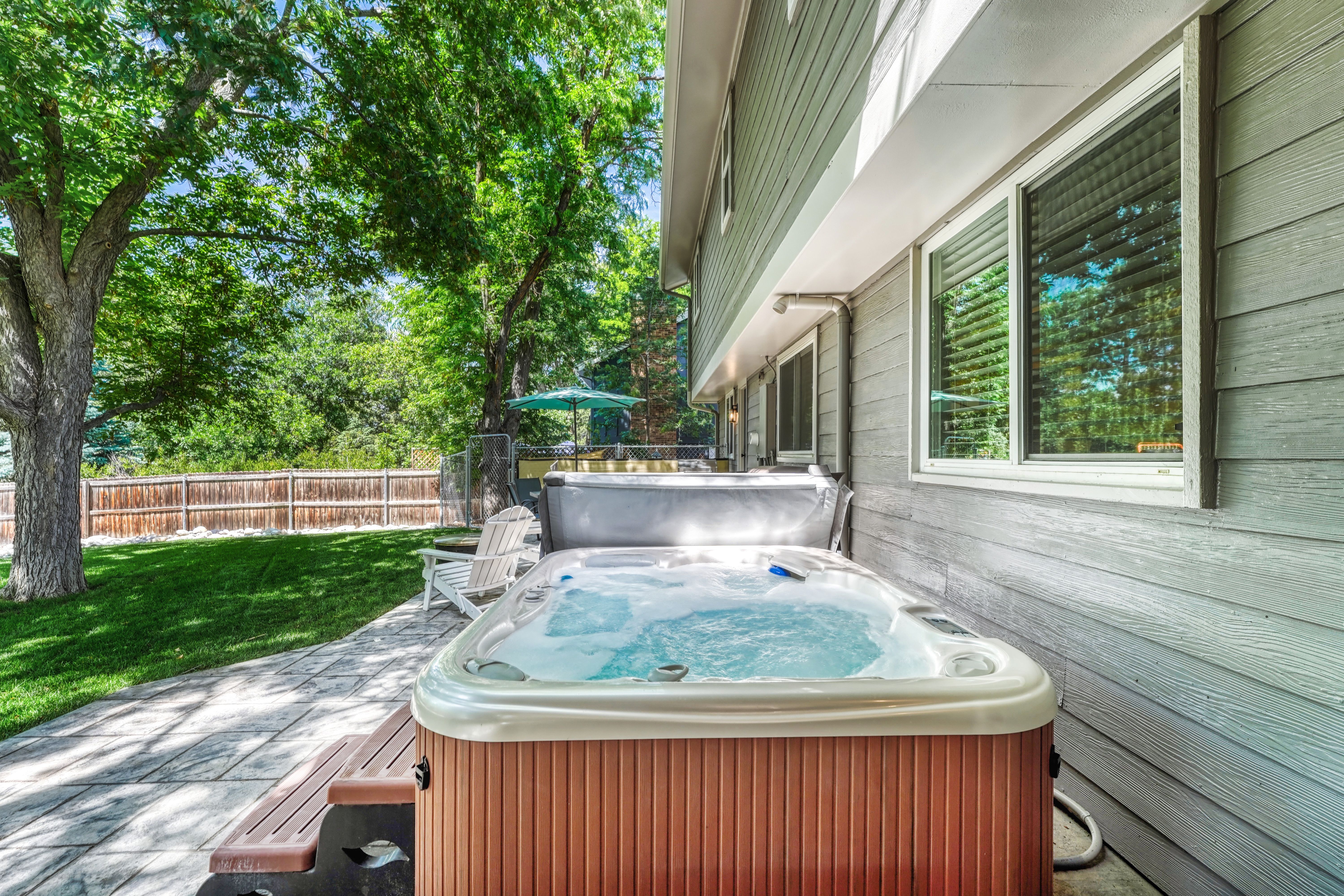  Home in the Coveted Knolls with a Pool and Tennis Courts - 物件實景