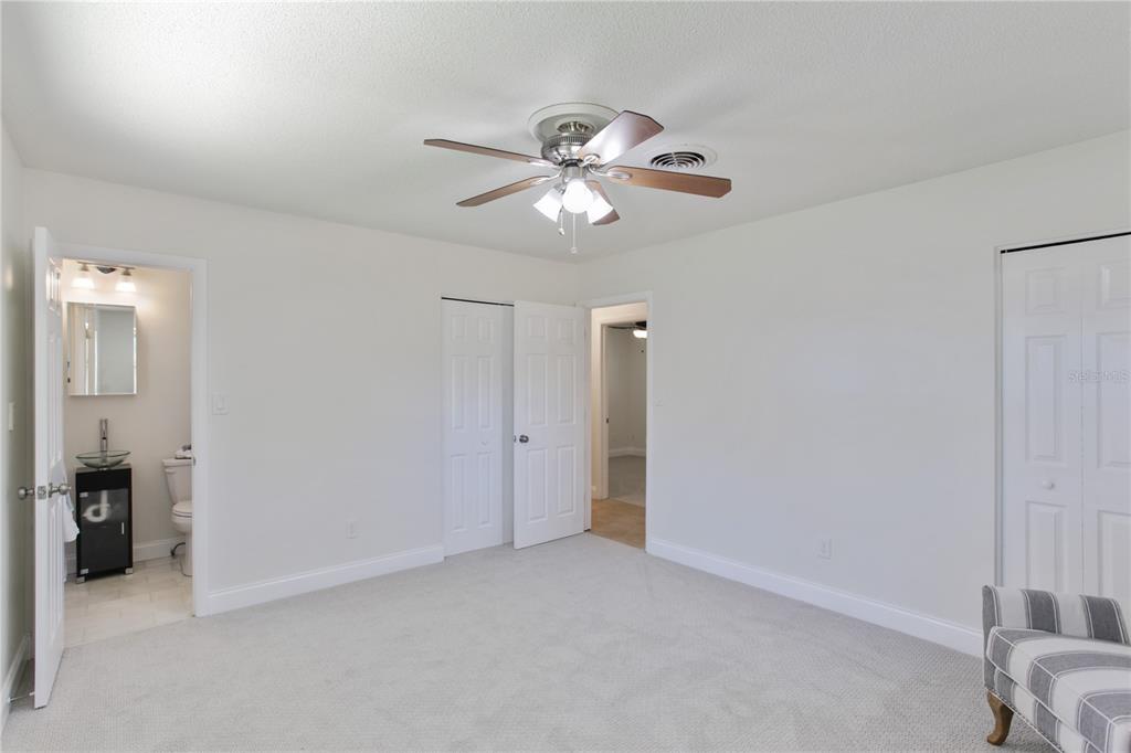 Winter Park, Florida, 32792, United States, 4 Bedrooms Bedrooms, ,2 BathroomsBathrooms,Residential,For Sale,1991999