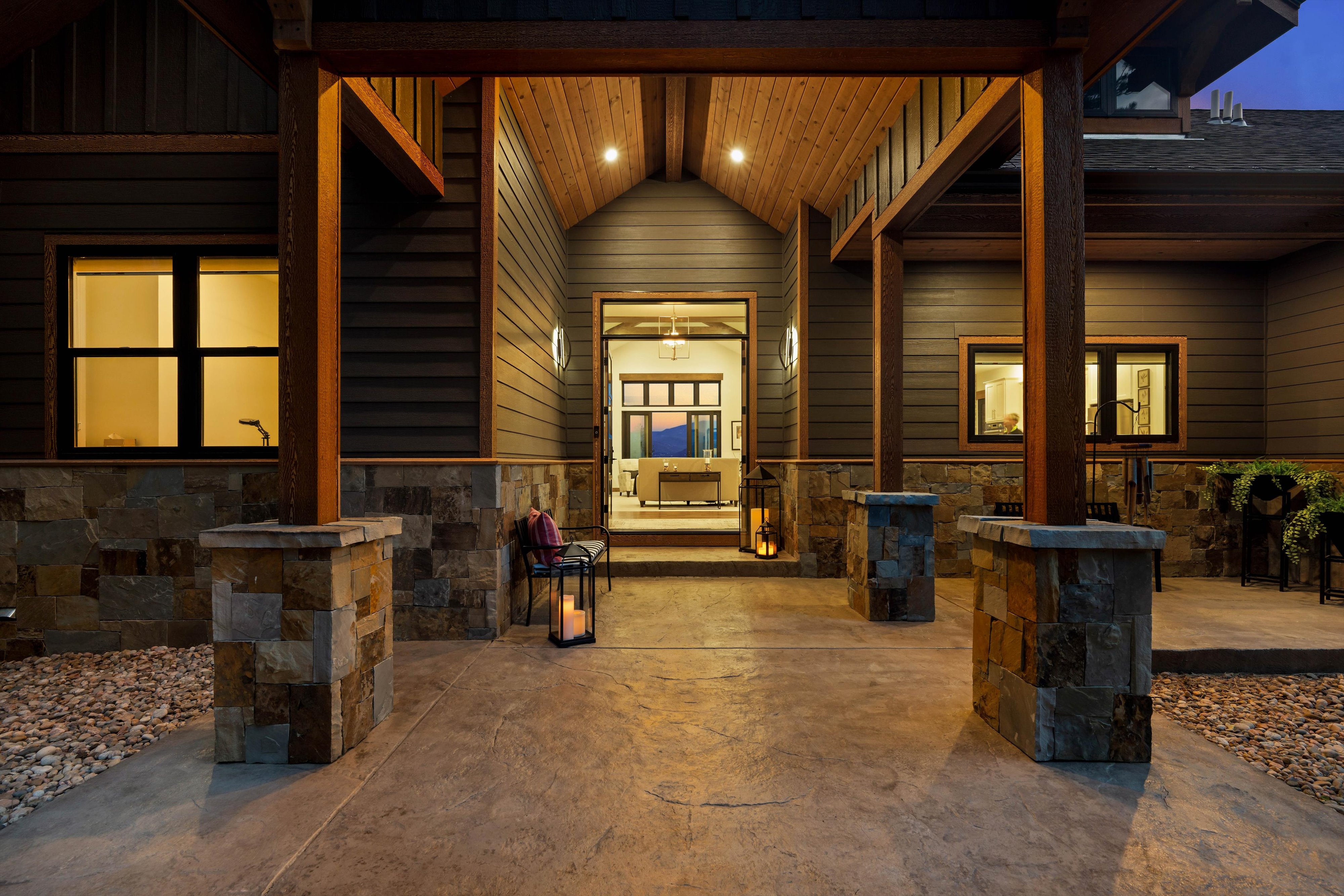  Hiwan Hills Mountain Contemporary with Mt. Blue Sky Views, Chef’s Kitchen & Spa - 物件實景