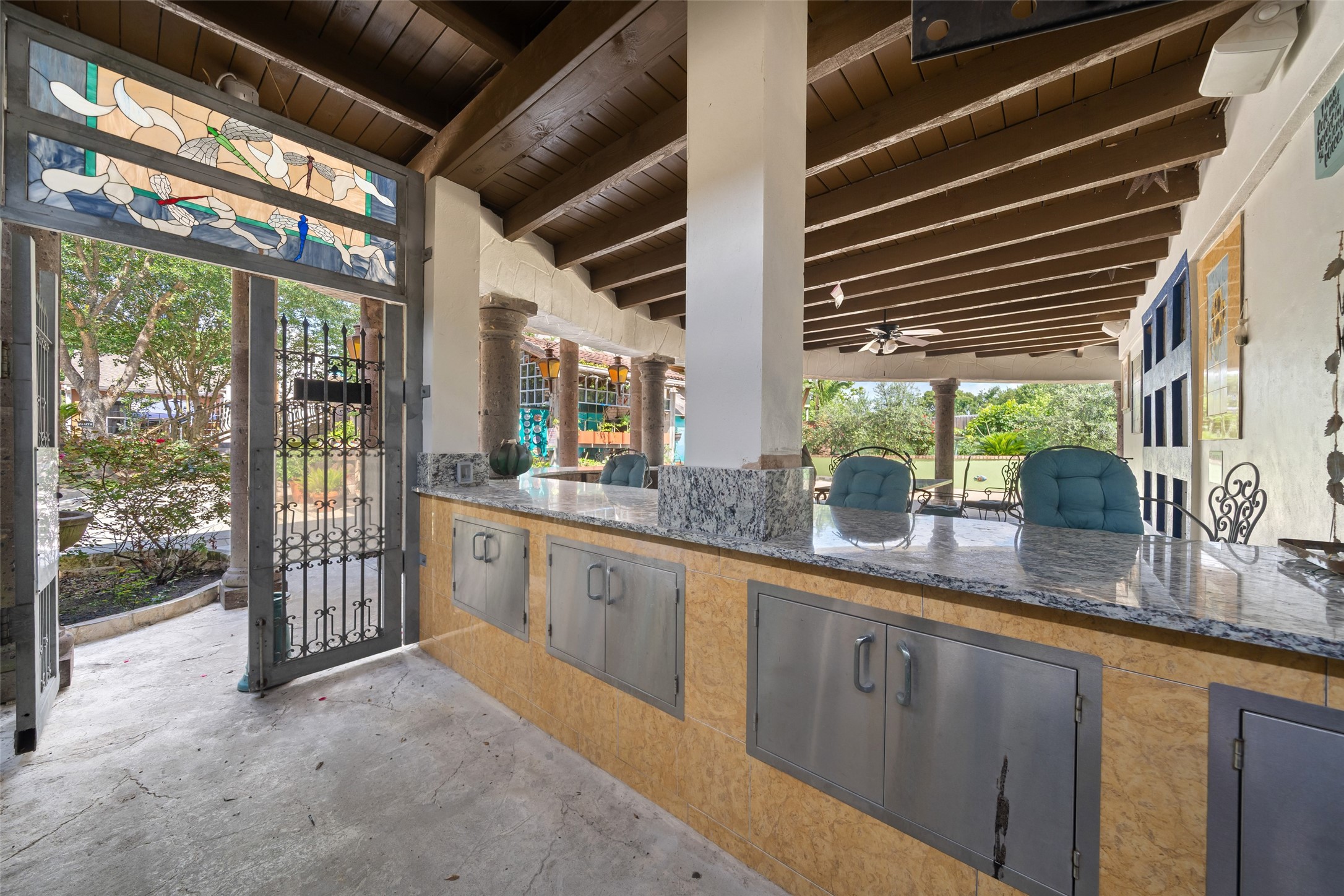  614 Pine Gully Road - 物件實景