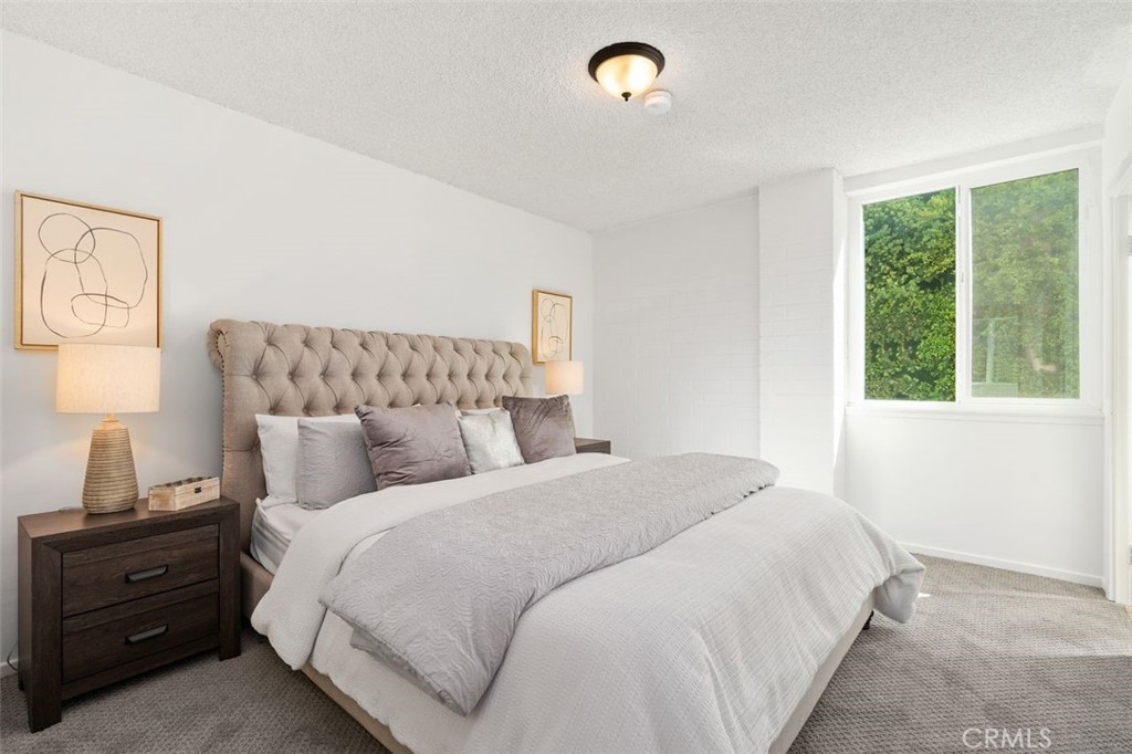 Los Angeles, California, 90024, United States, 2 Bedrooms Bedrooms, ,2 BathroomsBathrooms,Residential,For Sale,1938938