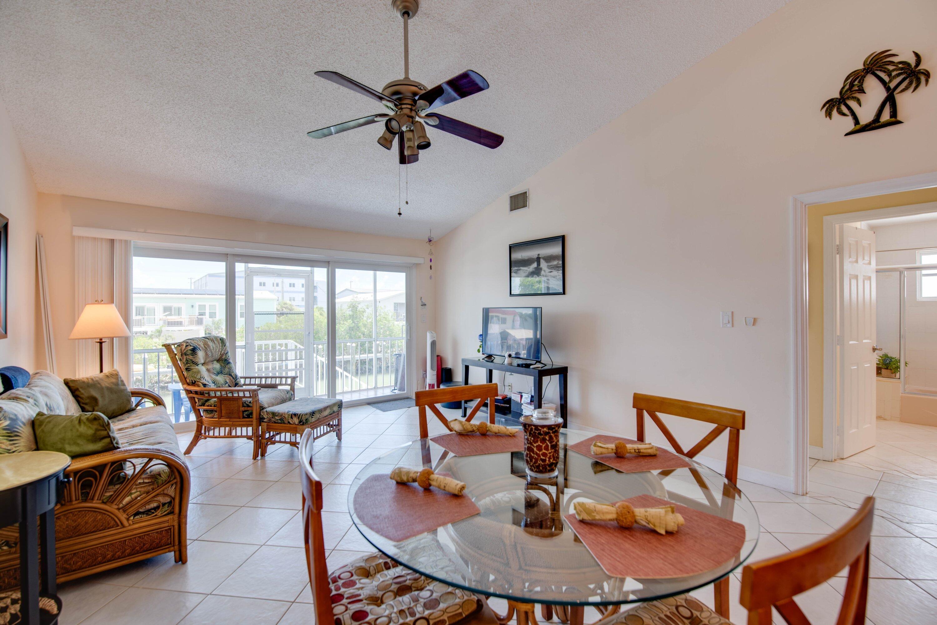 MARATHON, Florida, 33050, United States, 2 Bedrooms Bedrooms, ,2 BathroomsBathrooms,Residential,For Sale,1885329