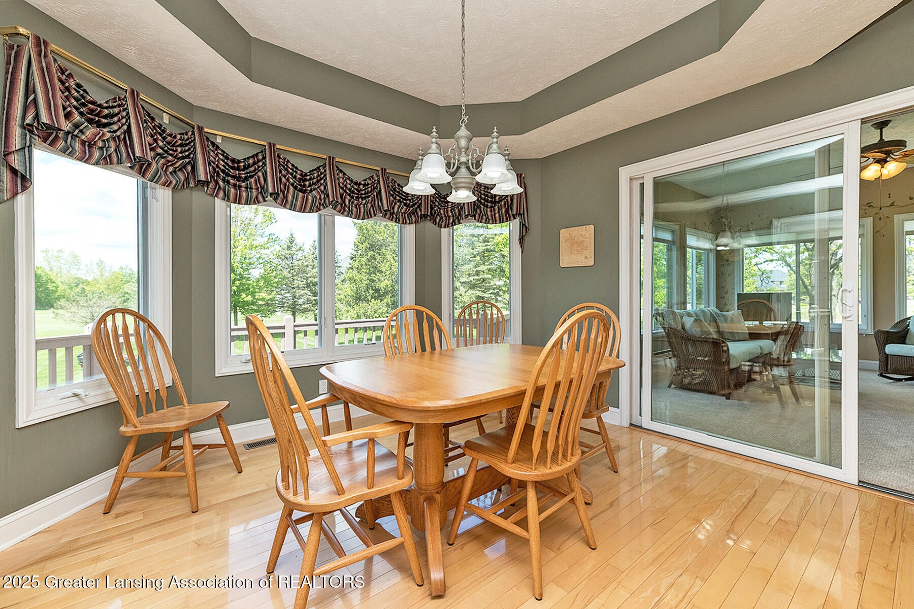 Williamston, Michigan, 48895, United States, 4 Bedrooms Bedrooms, ,4 BathroomsBathrooms,Residential,For Sale,1877487