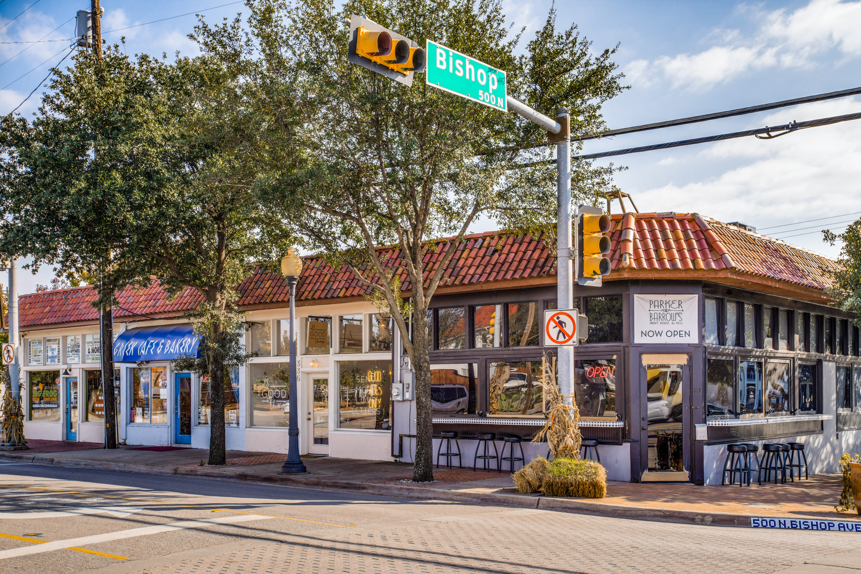  Value Opportunity in Winnetka Heights - 物件實景