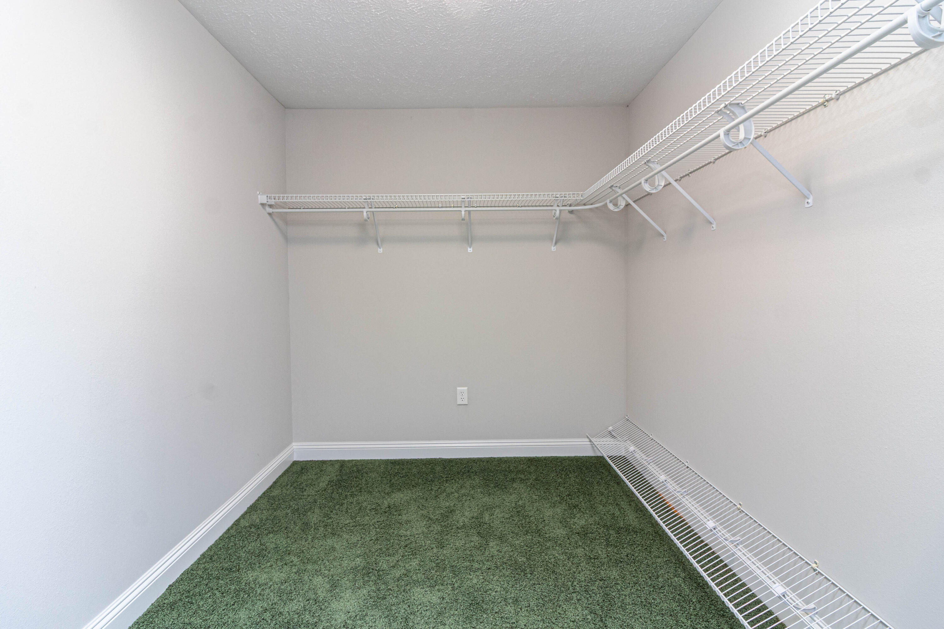 Pensacola, Florida, 32507, United States, 3 Bedrooms Bedrooms, ,2 BathroomsBathrooms,Residential,For Sale,1778047