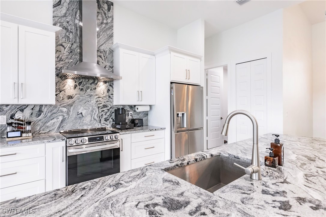 Cape Coral, Florida, 33993, United States, 4 Bedrooms Bedrooms, ,3 BathroomsBathrooms,Residential,For Sale,1976412