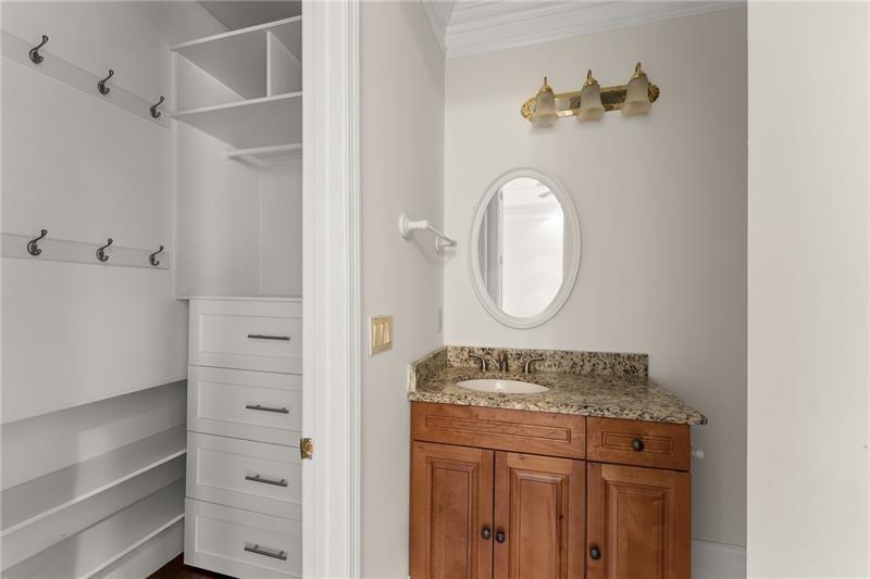 Alpharetta, Georgia, 30005, United States, 10 Bedrooms Bedrooms, ,13 BathroomsBathrooms,Residential,For Sale,1973838