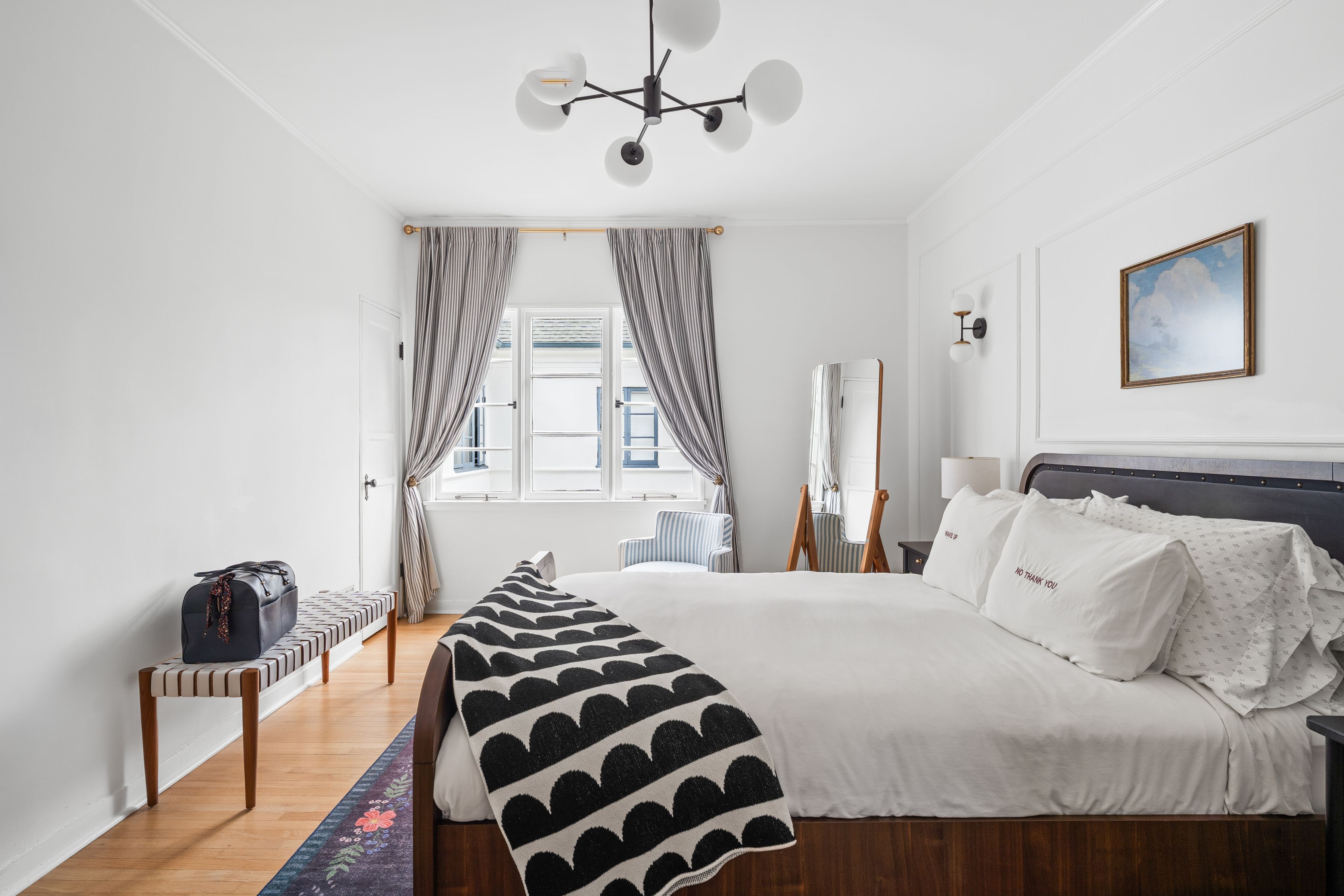  1270 3/4 N Hayworth Ave - 物件實景